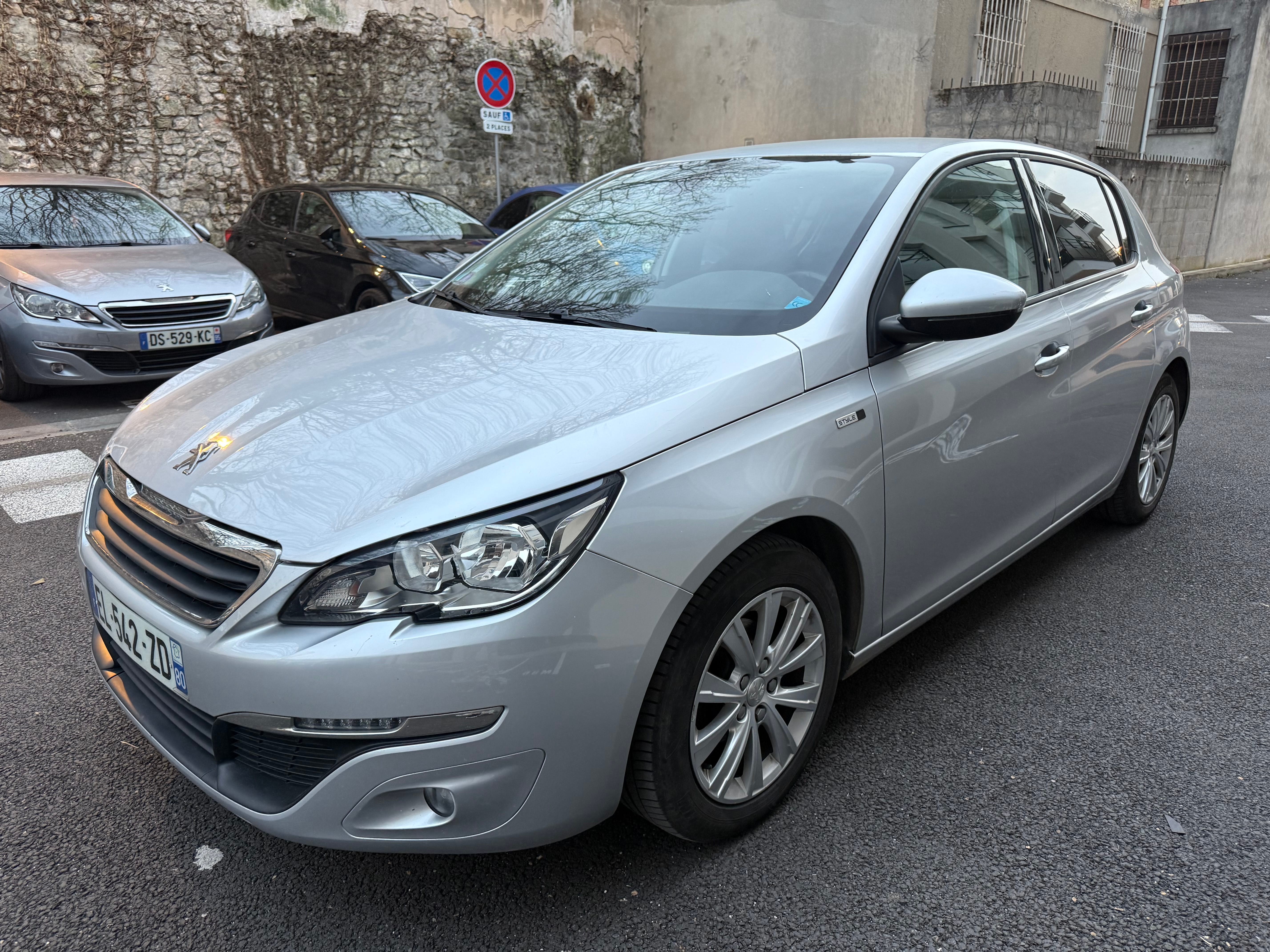 Peugeot 308, 2017, Essence 95