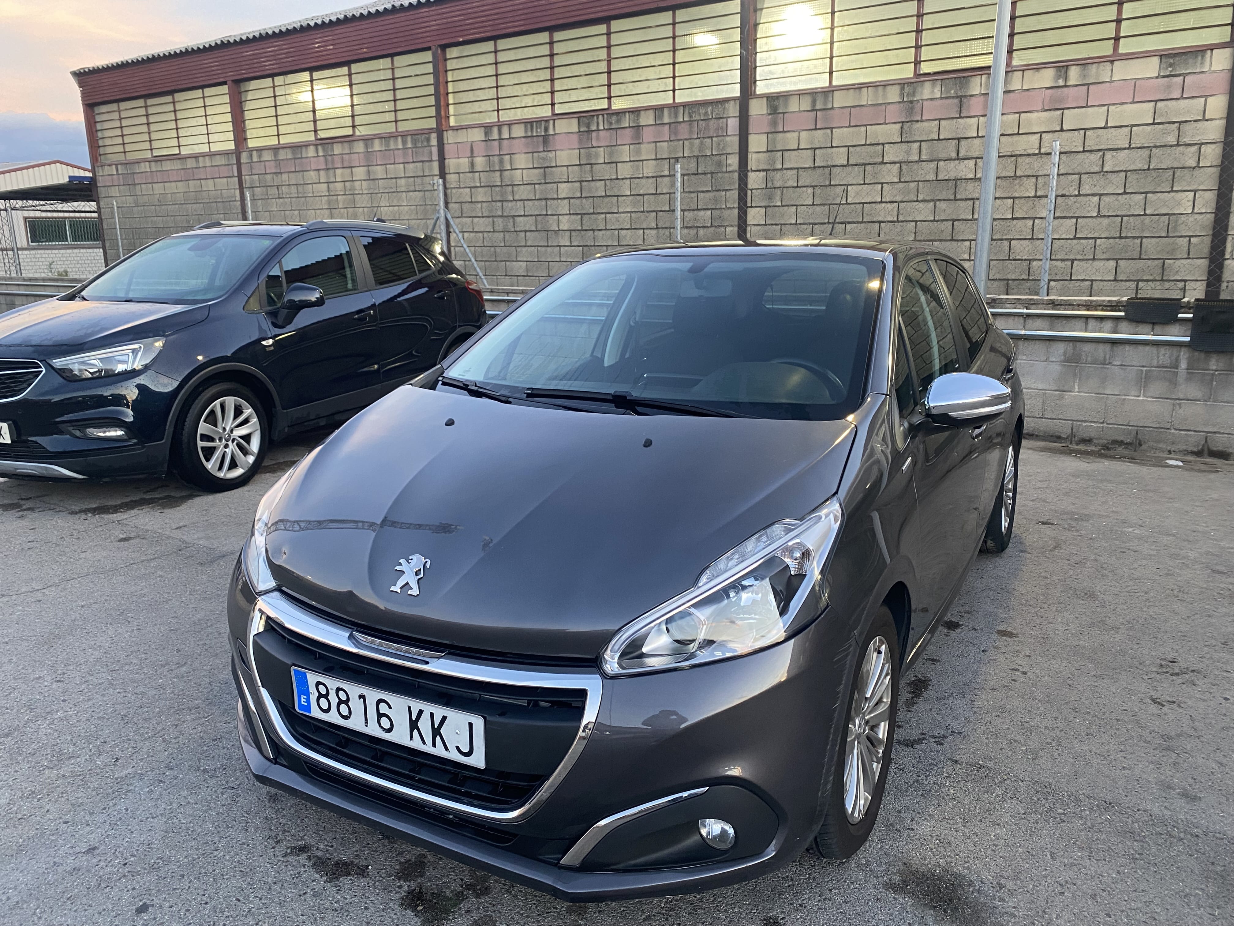 Peugeot 208, 2017, Gasolina 95