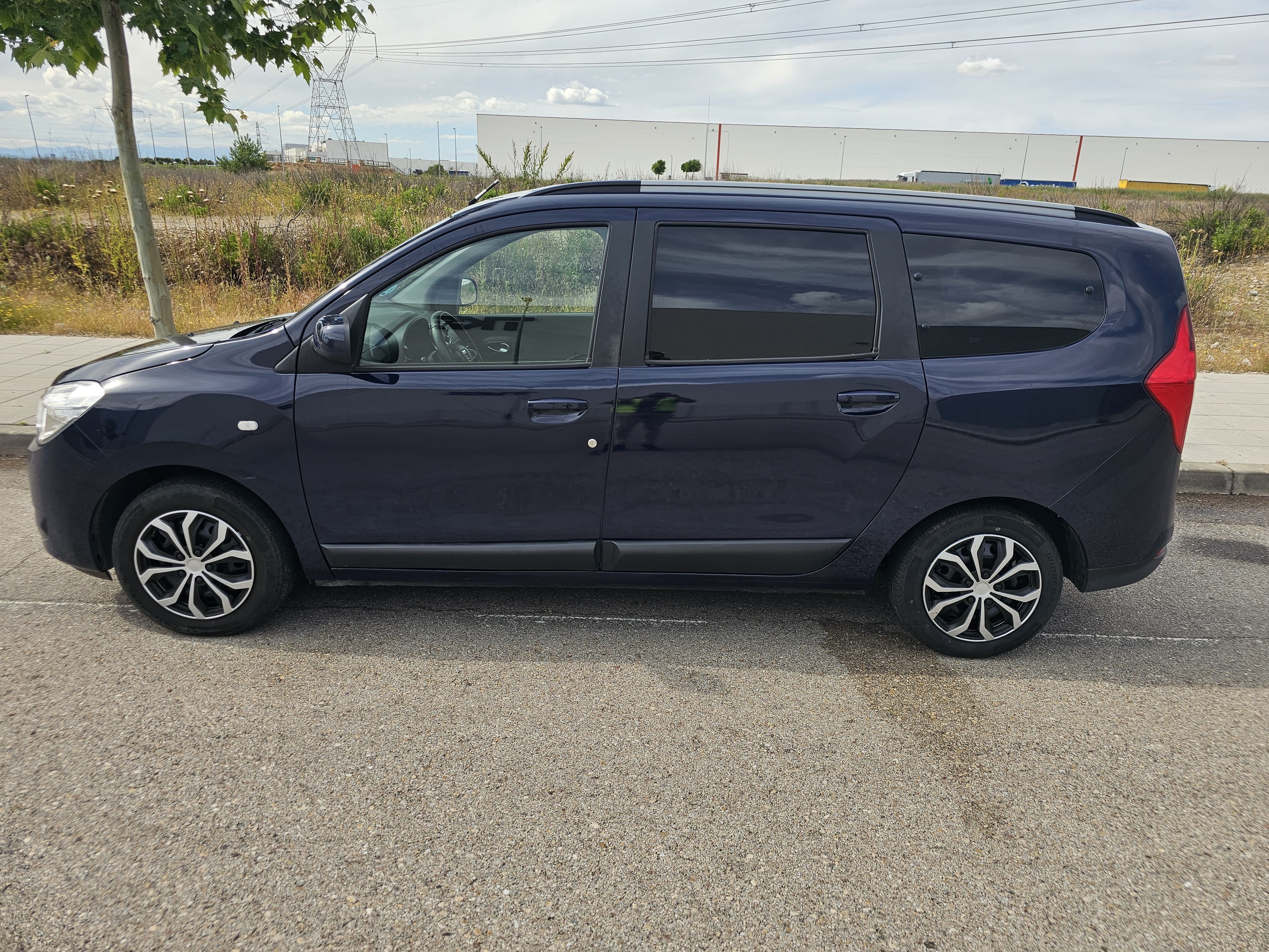 Dacia Lodgy con Aire acondicionado