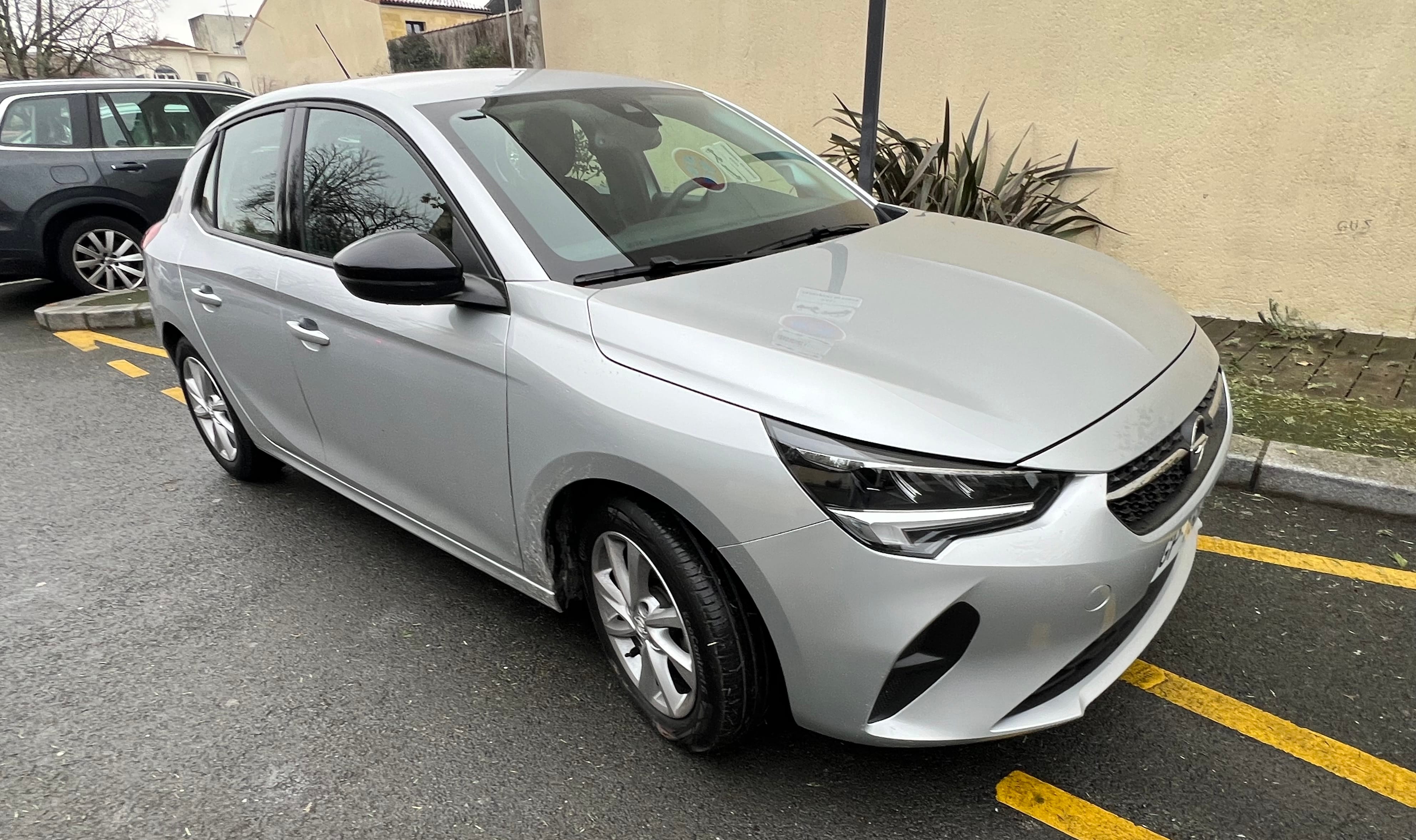 Opel Corsa avec Régulateur de vitesse