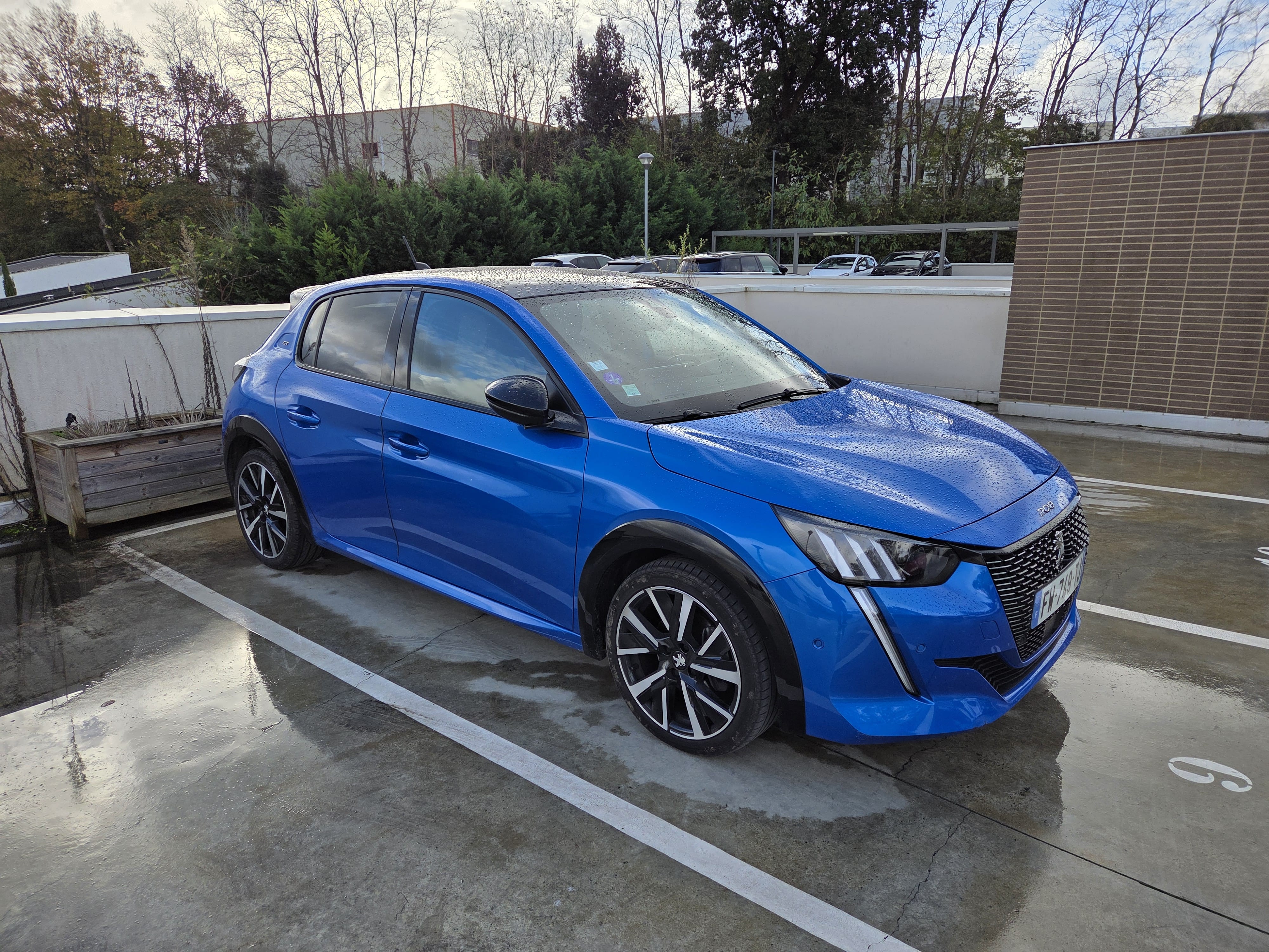 Peugeot 208 GT Line, 2021, Essence 98, automatic