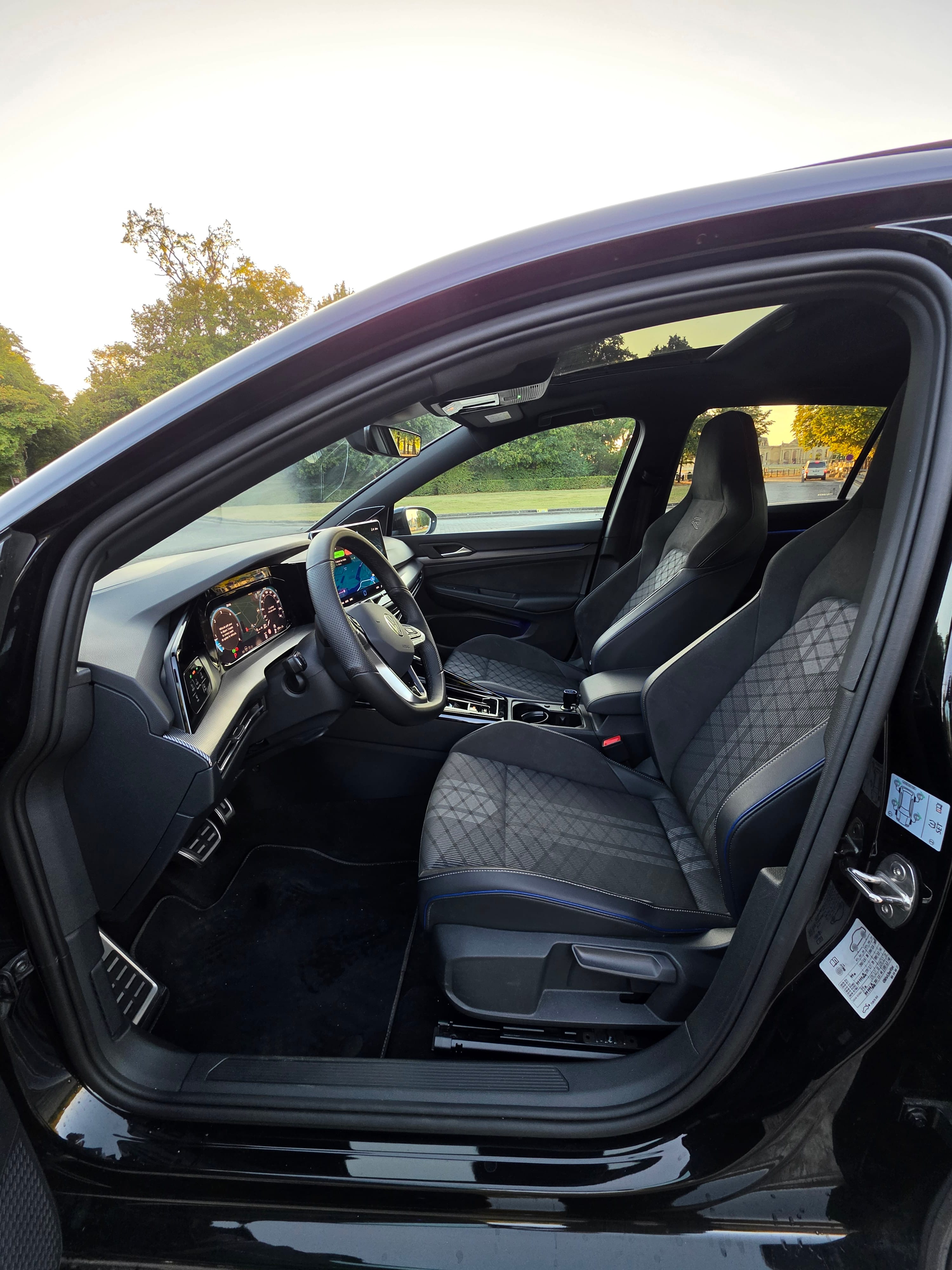 Volkswagen Golf R-Line 2.0 TDI avec Régulateur de vitesse