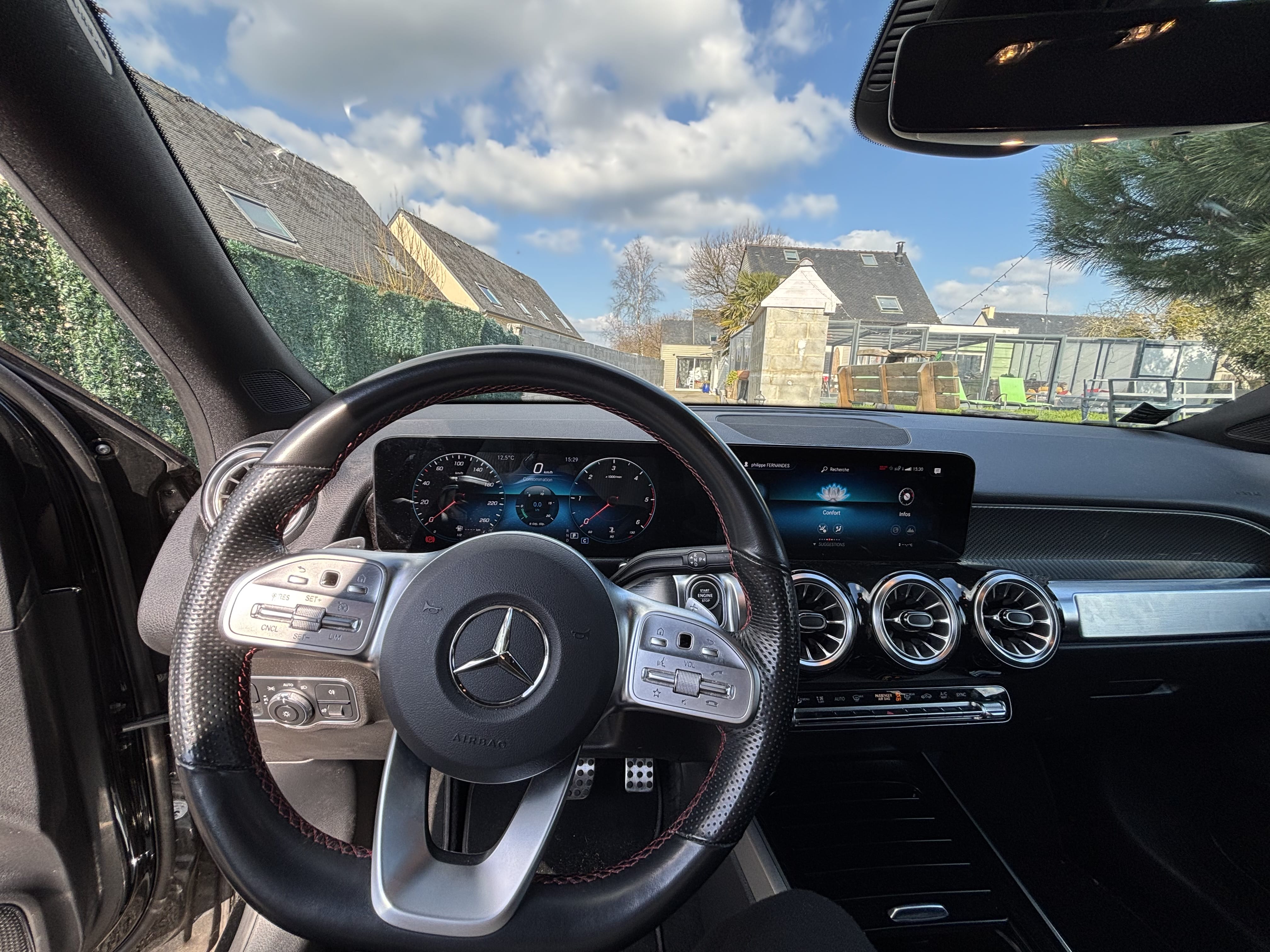 Mercedes-Benz Classe GLB avec GPS
