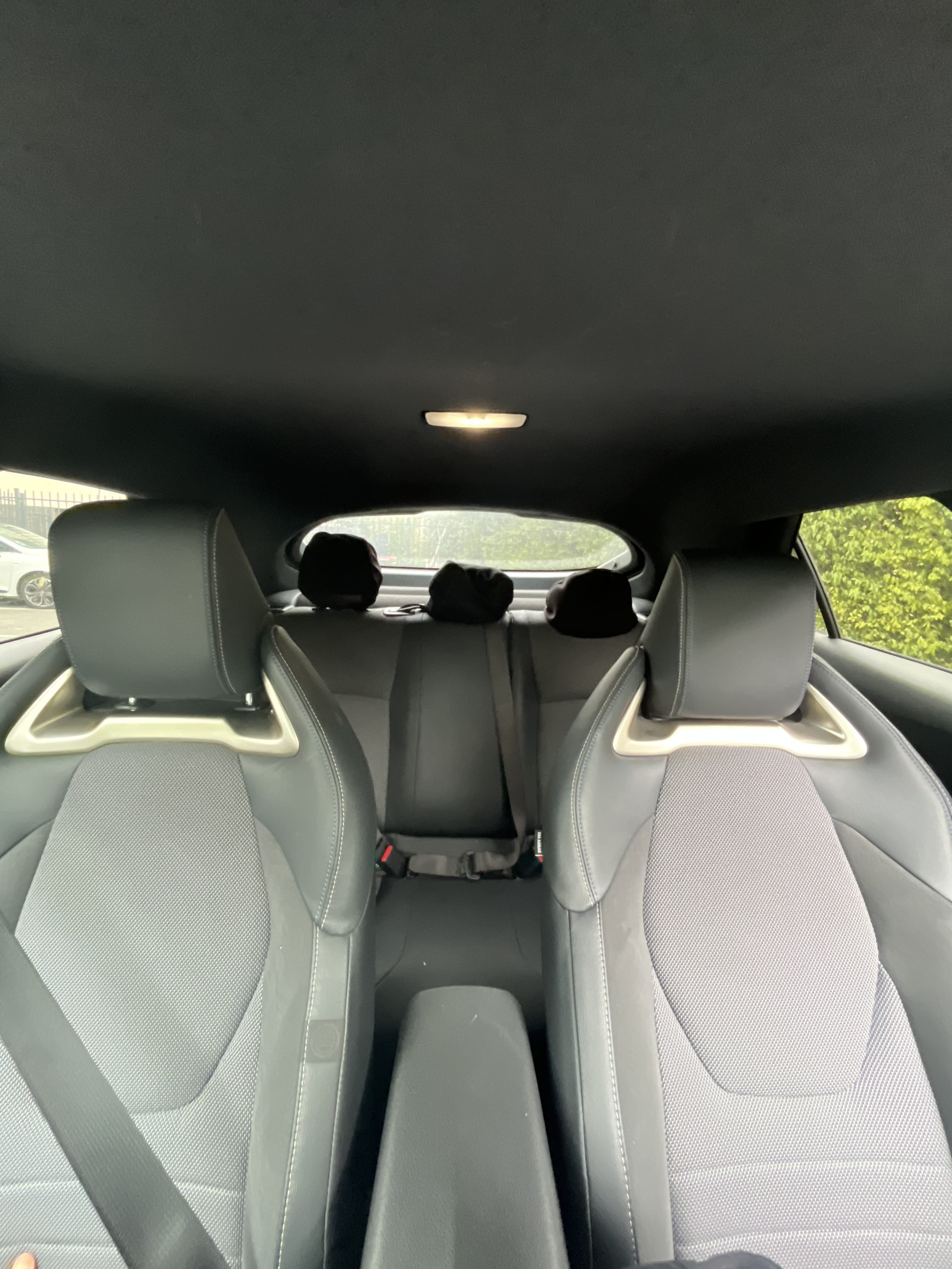 Toyota C-HR Hybrid avec Entrée audio / iPod