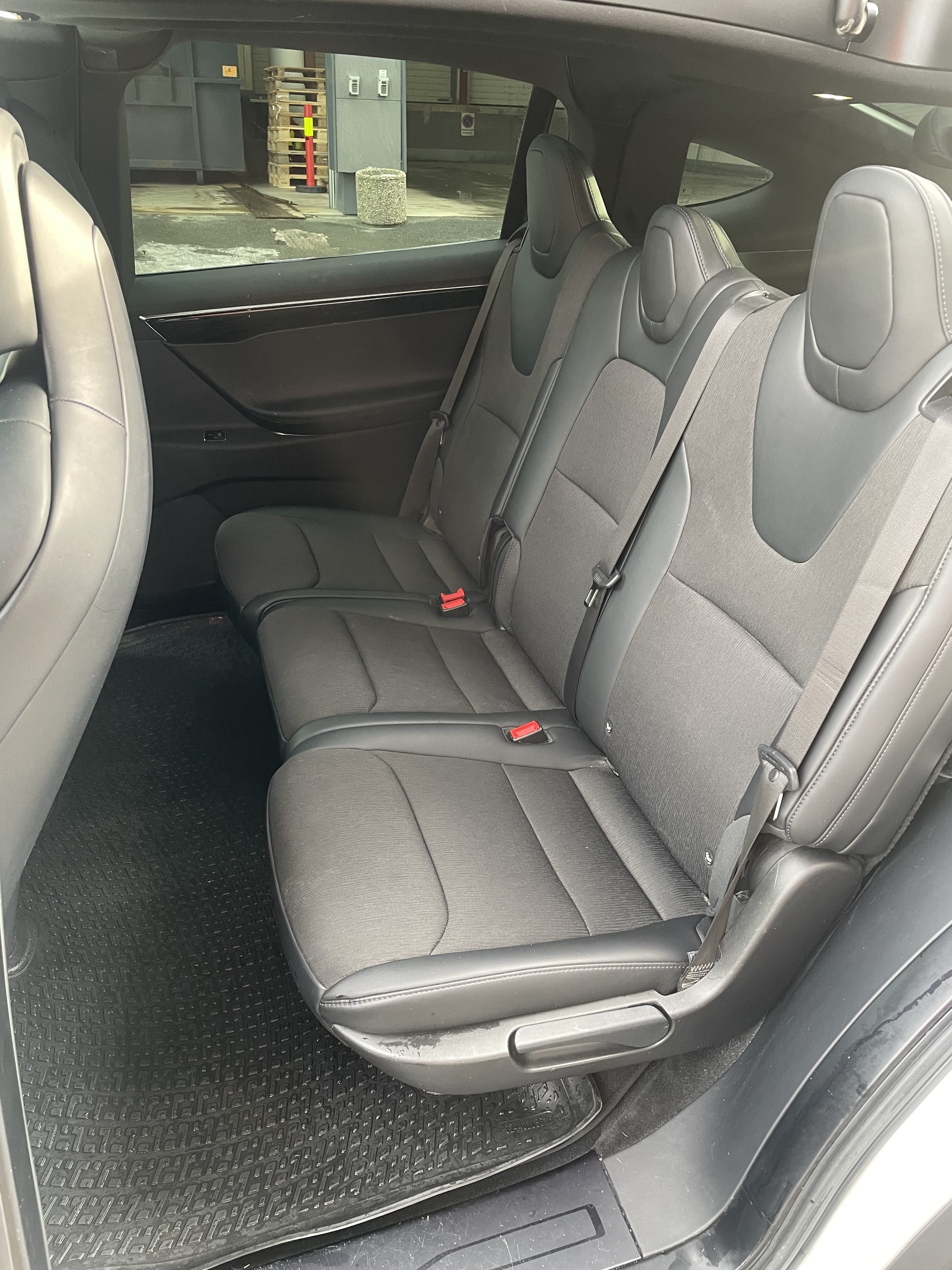 Tesla Model X 75D med Firehjulstrekk