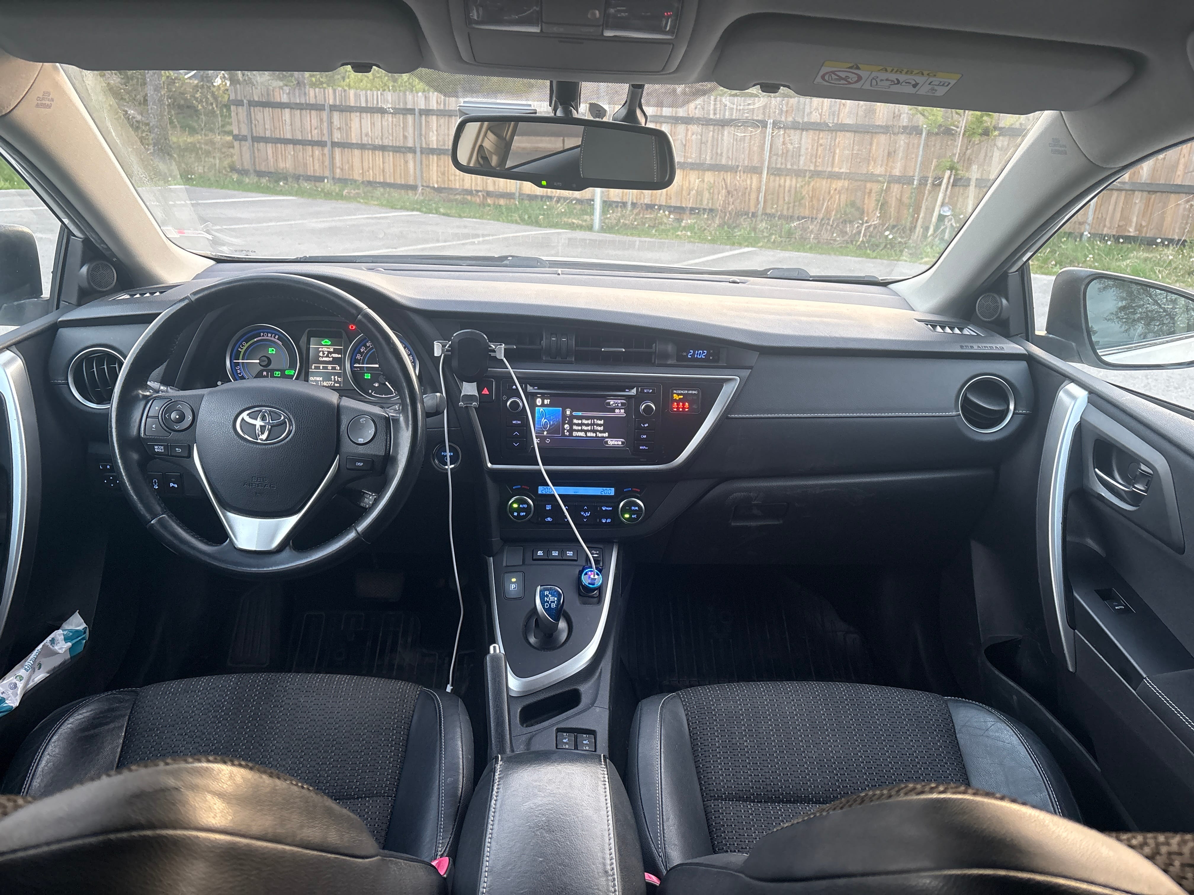 Toyota Auris Hybrid med Cruisekontroll