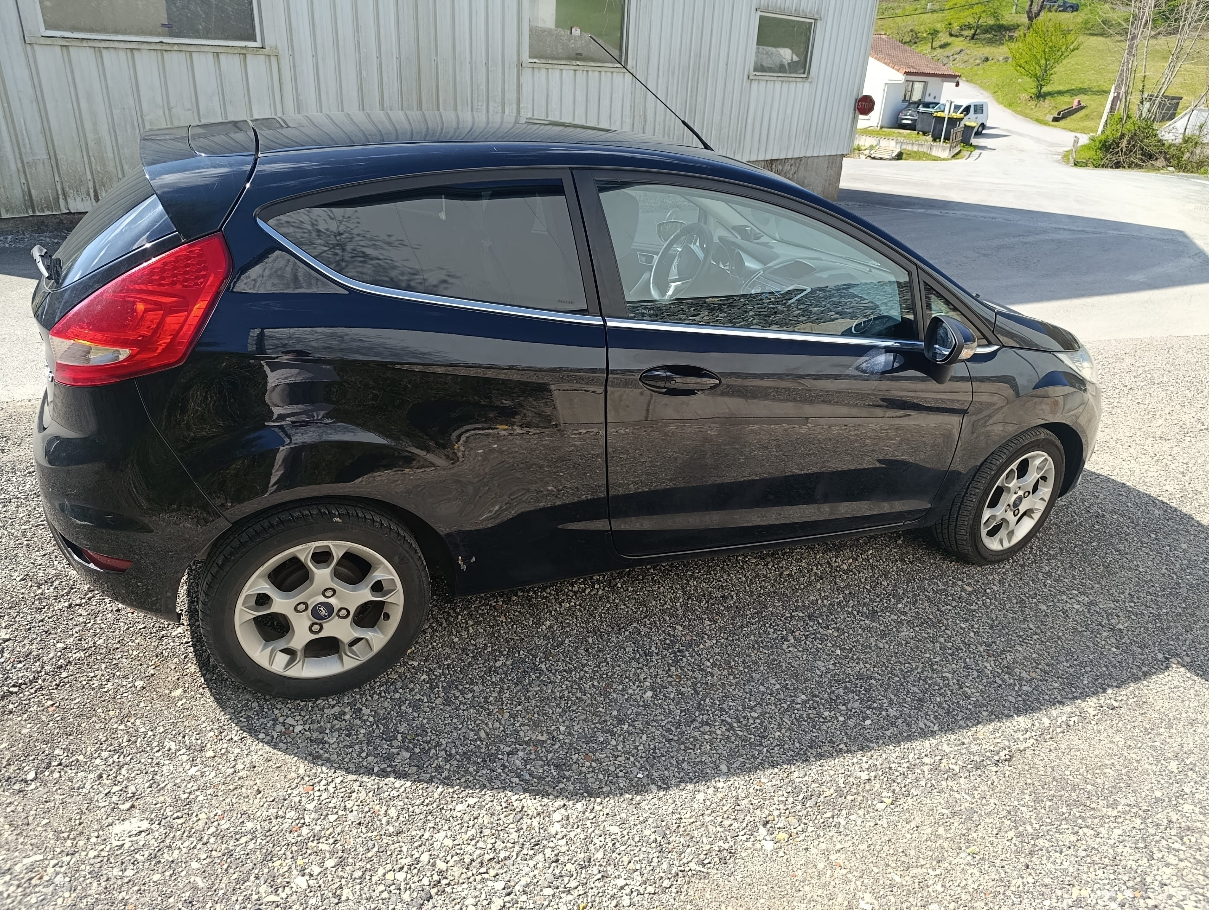 Ford Fiesta with Air conditioning