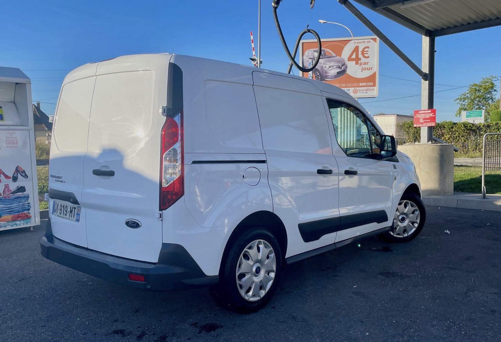 Ford Transit Connect avec Climatisation