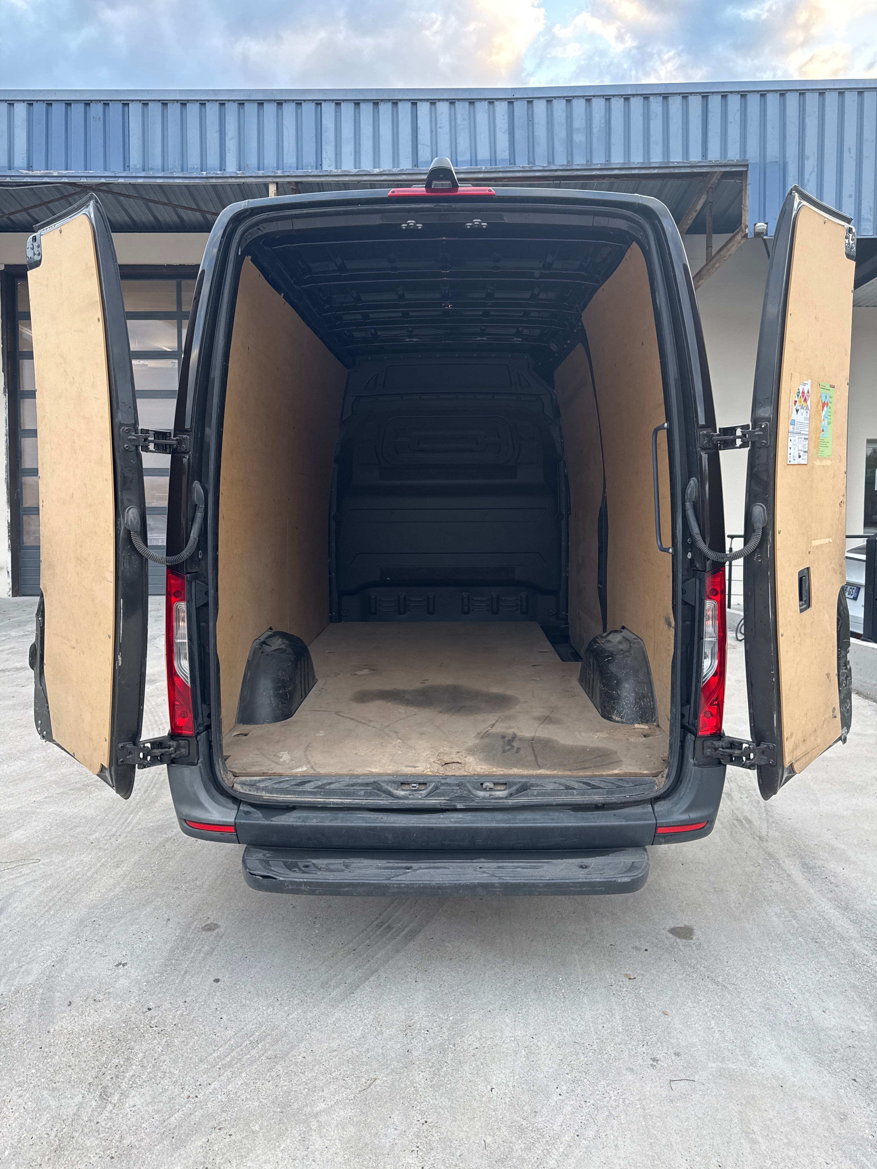 Mercedes-Benz Sprinter avec Audio Bluetooth