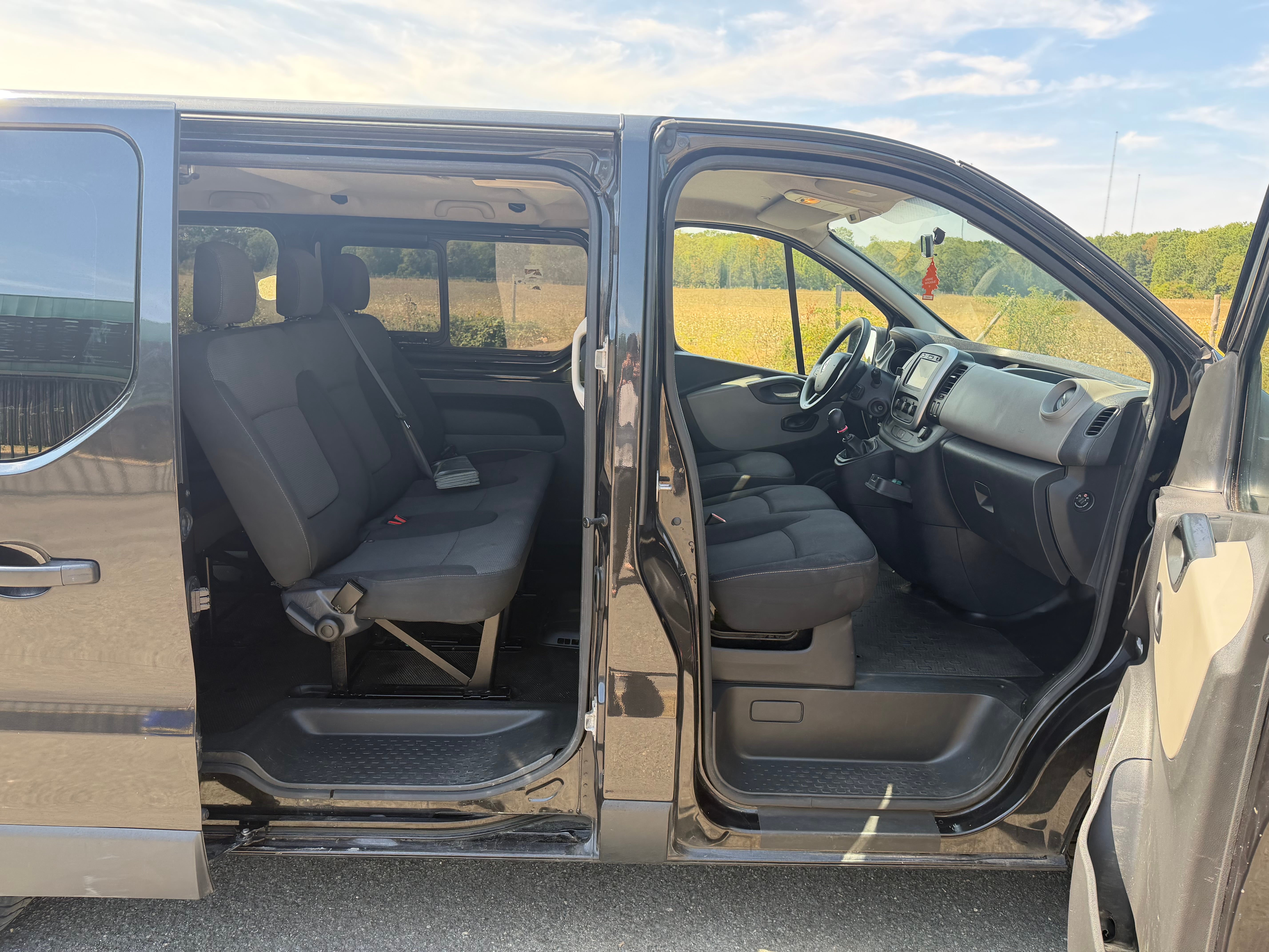 Renault Trafic Passenger avec Port USB