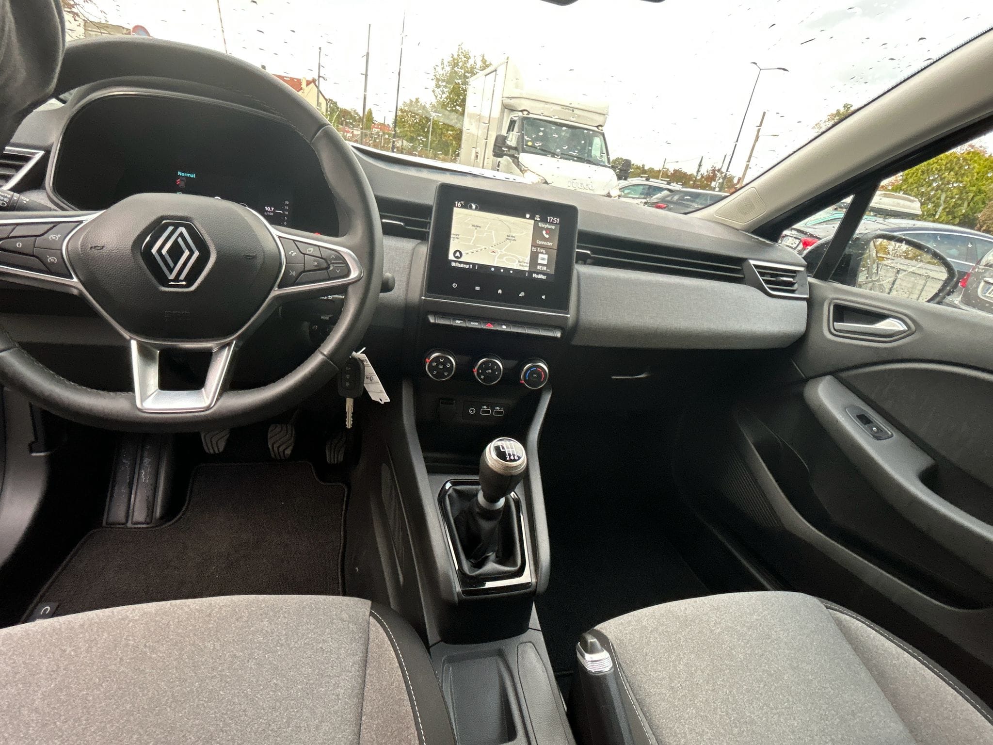 Renault Clio avec Régulateur de vitesse