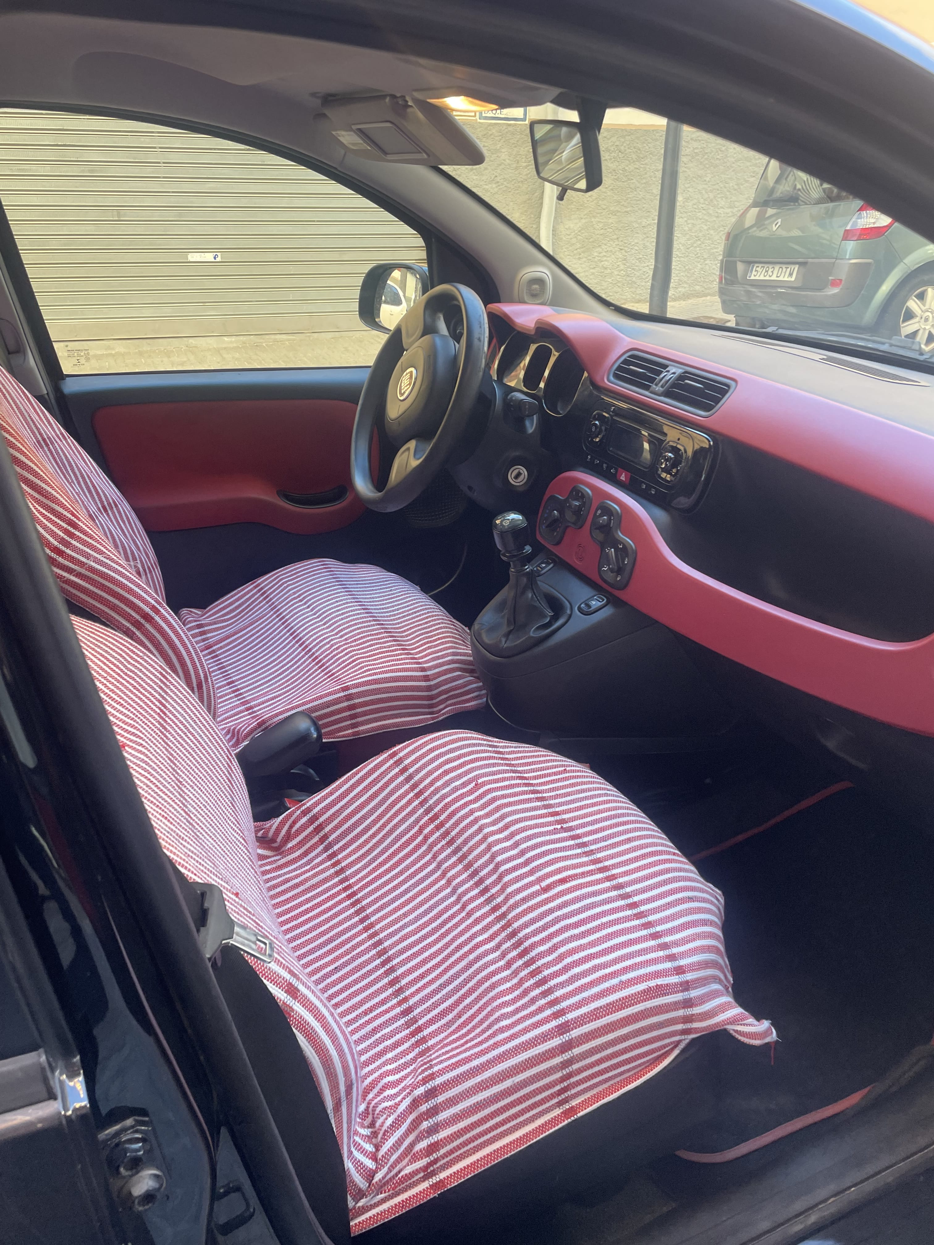 Fiat Panda avec Siège bébé