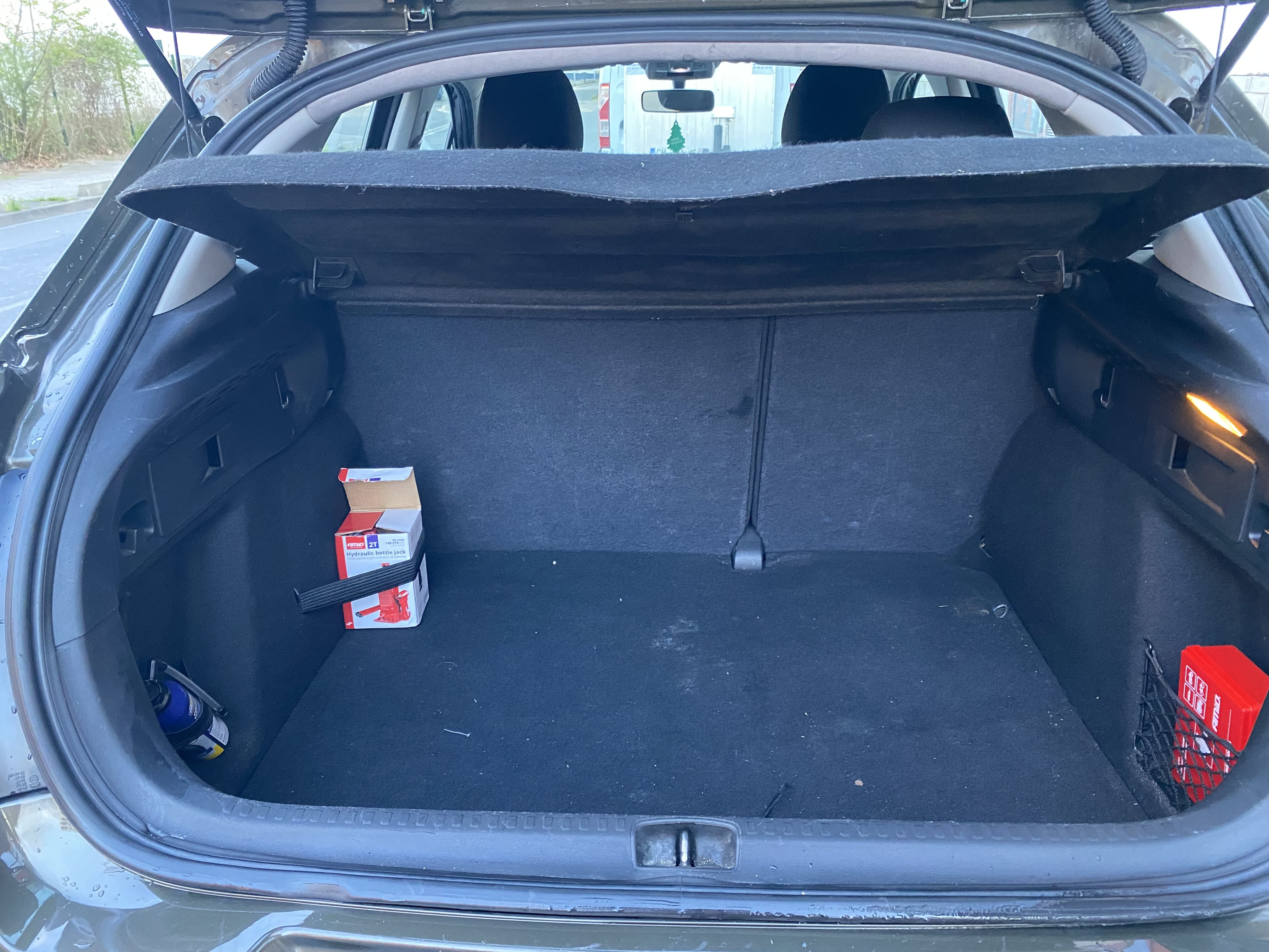 Citroen C4 1.2 THP 110CV avec Apple CarPlay