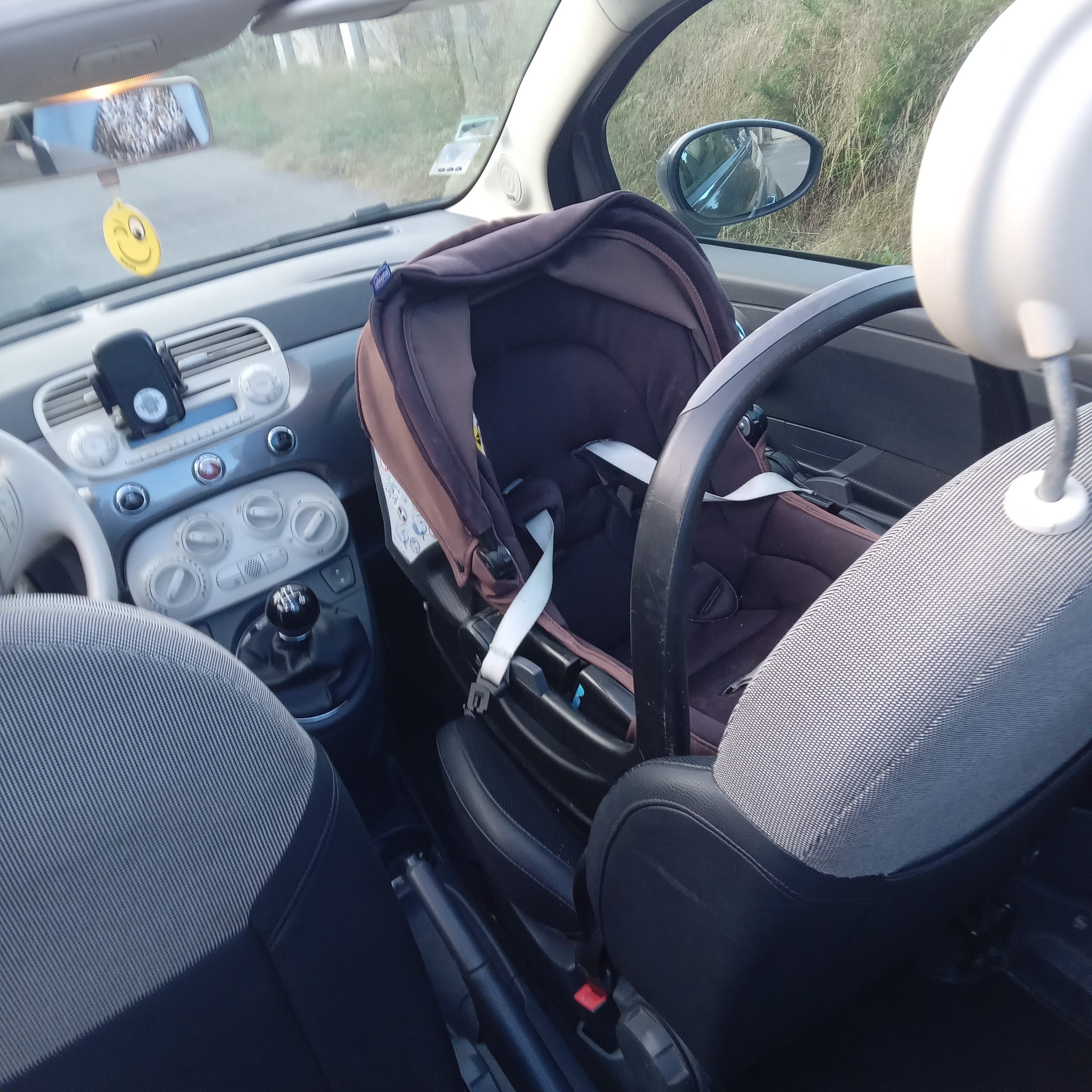 Fiat 500 C avec Entrée audio / iPod