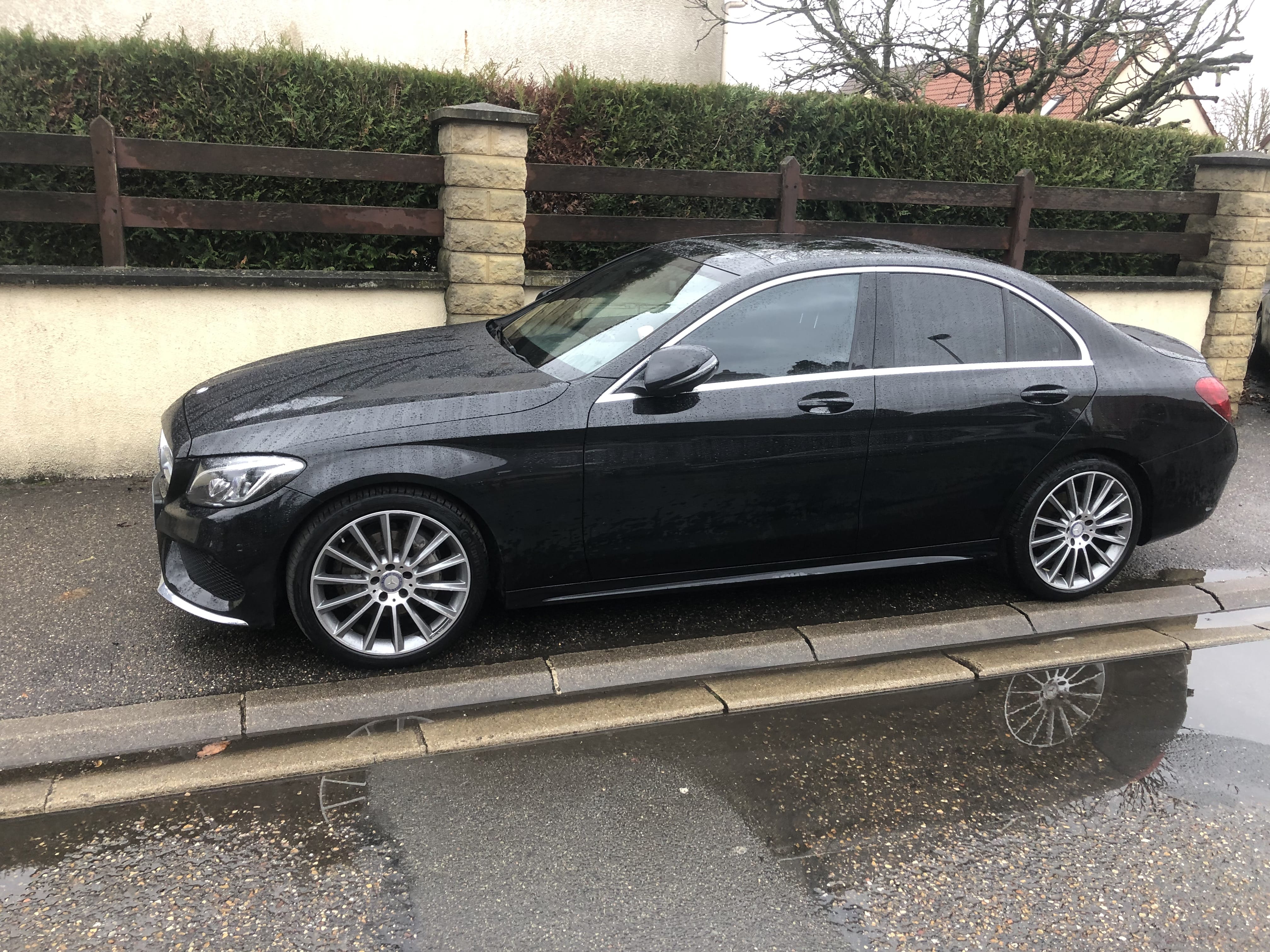 Mercedes Classe C 200 sporline pack amg avec GPS