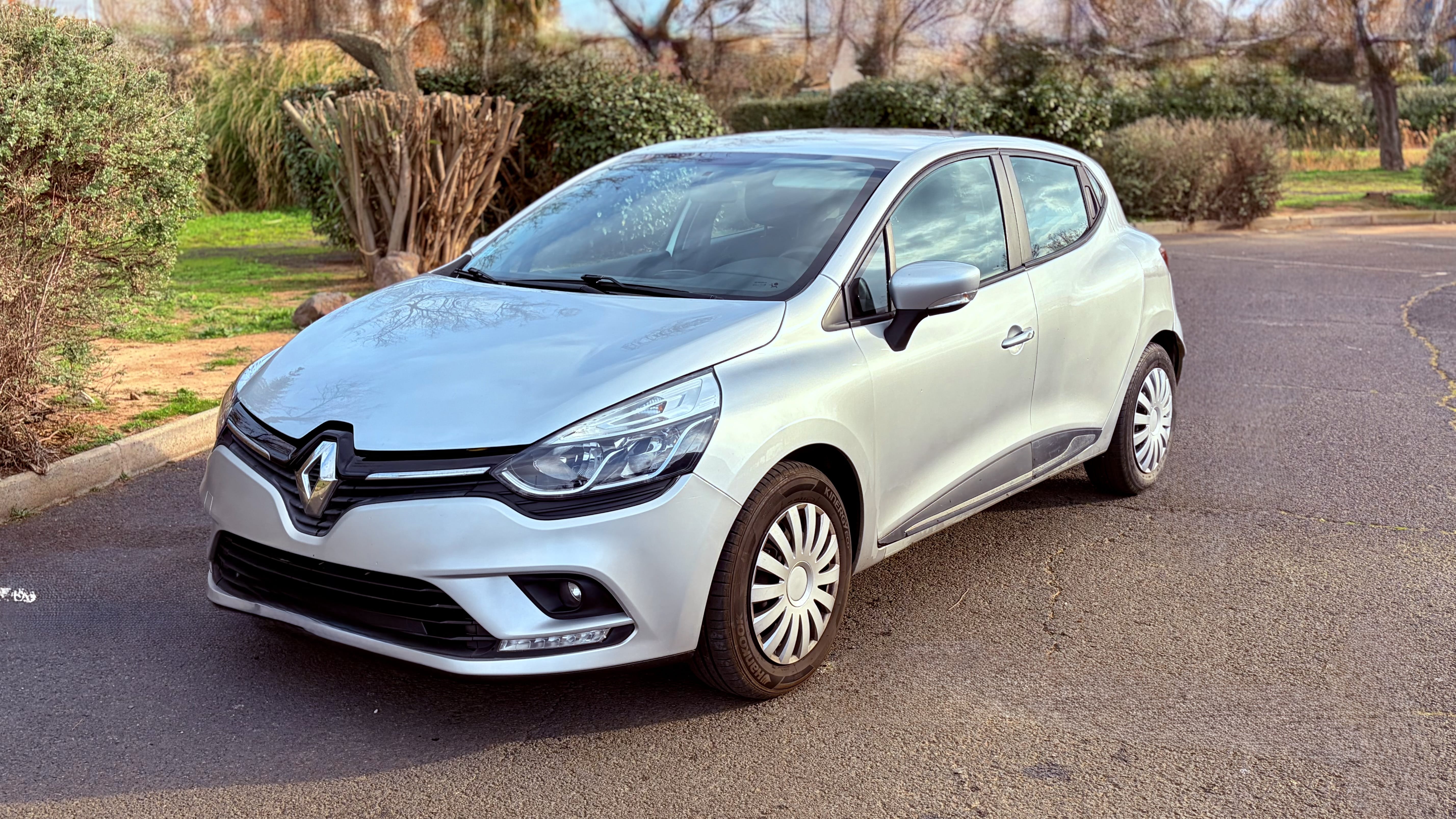 Renault Clio 90 ch essence, 2016, Essence 95