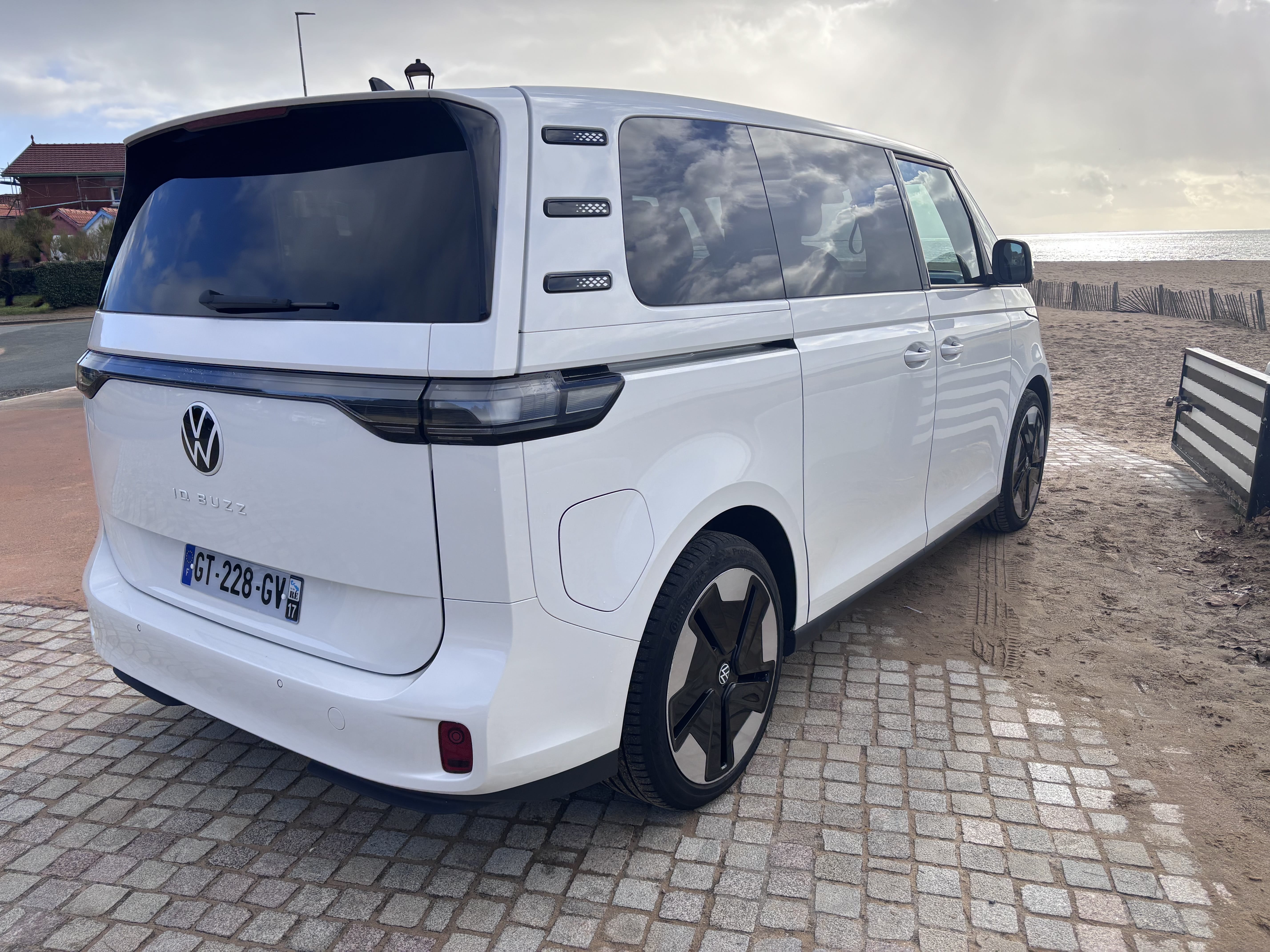 Volkswagen ID. Buzz 100% Electrique avec Régulateur de vitesse