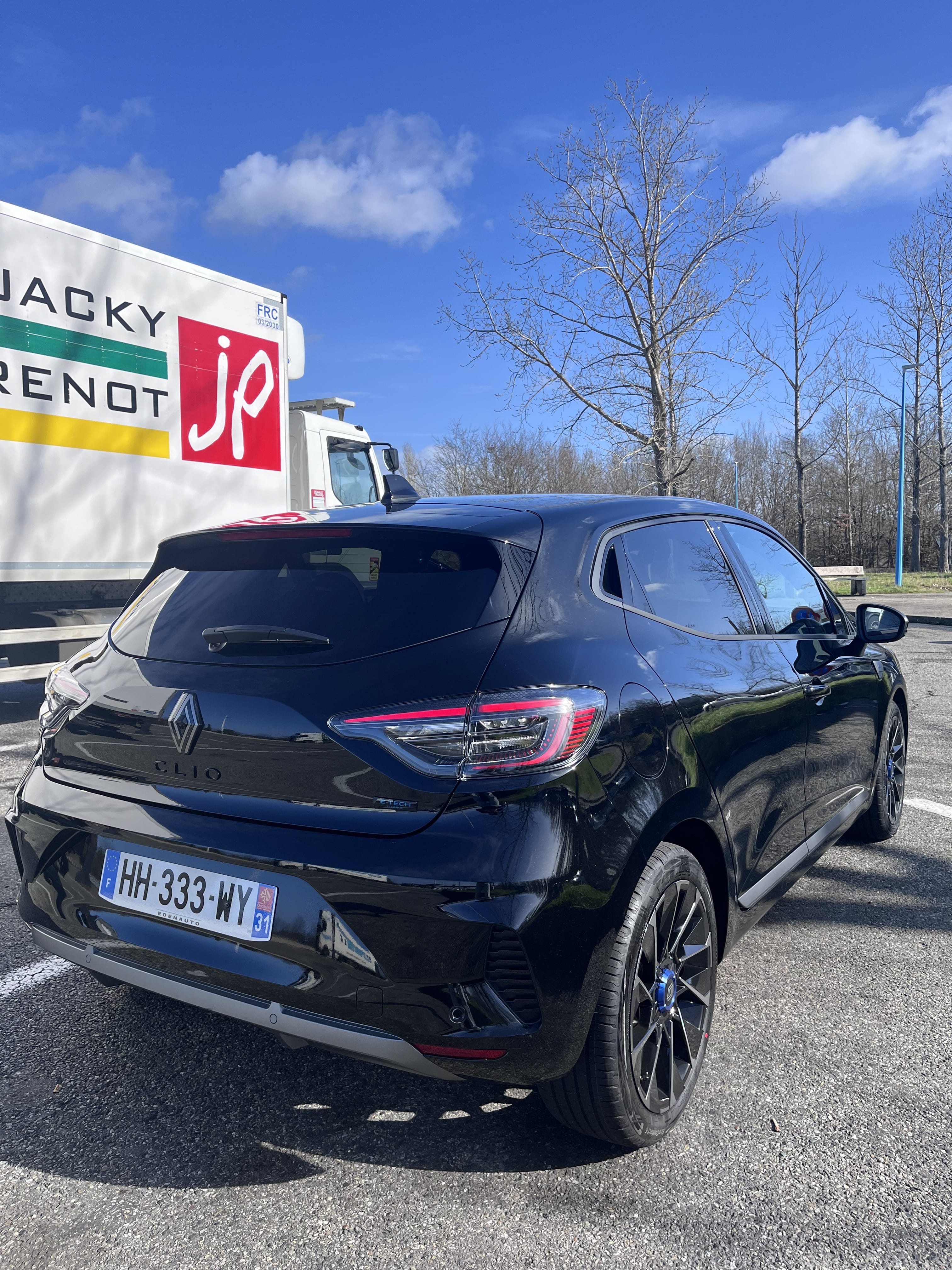 Renault Clio E-tech Hybrid