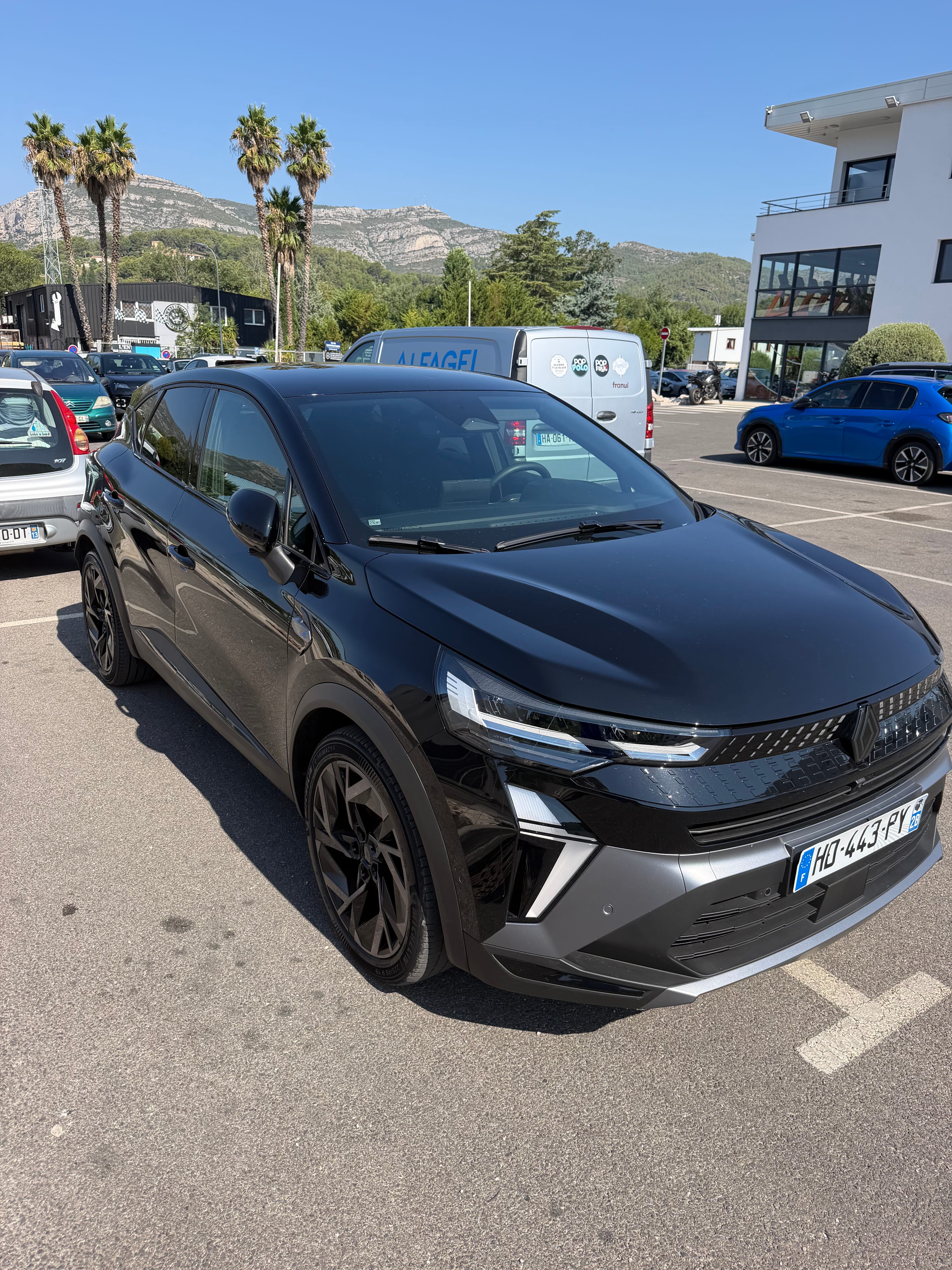 Renault Captur with Air conditioning