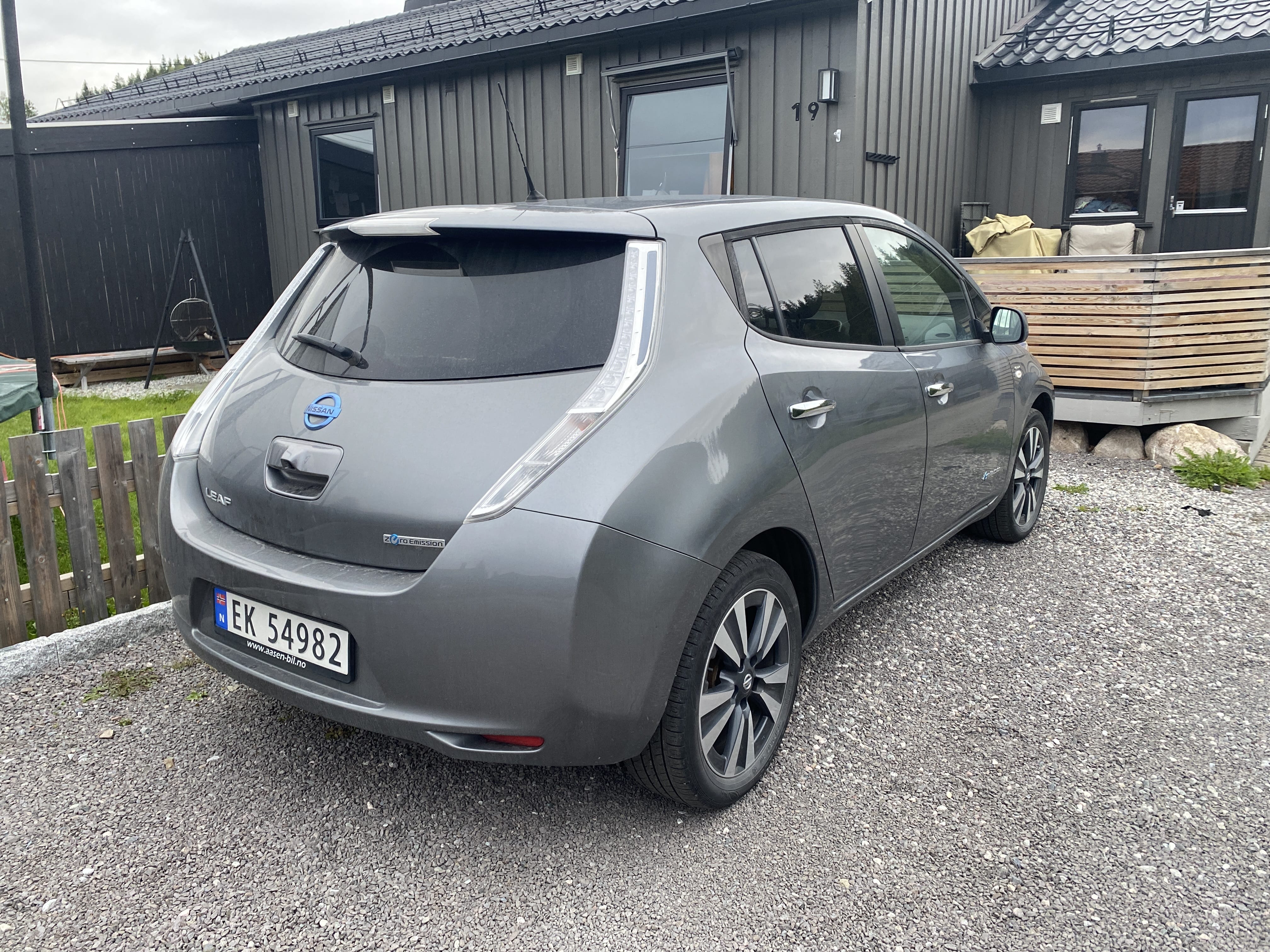 Nissan Leaf with GPS