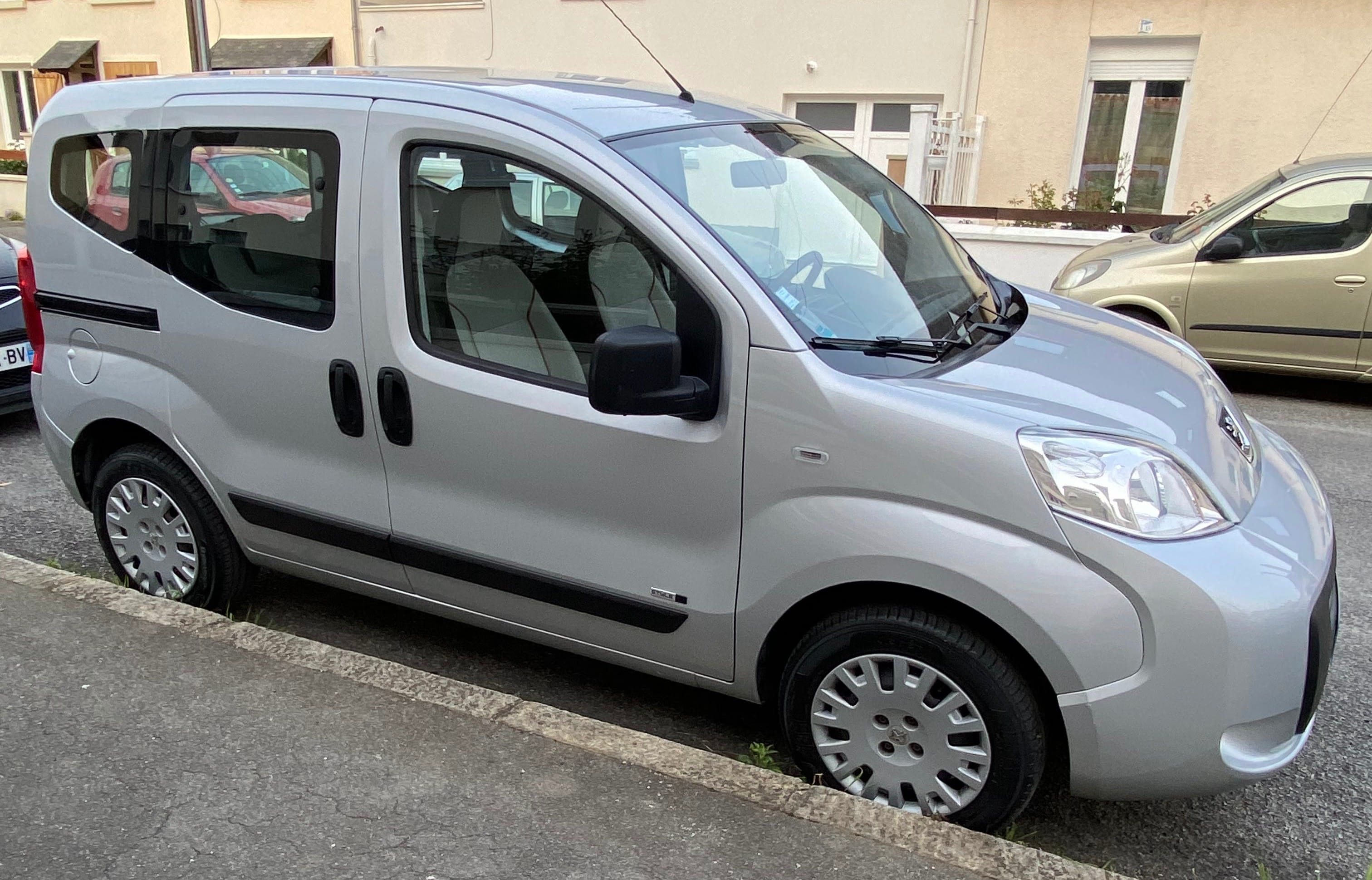 Peugeot Bipper Tepee con Aire acondicionado