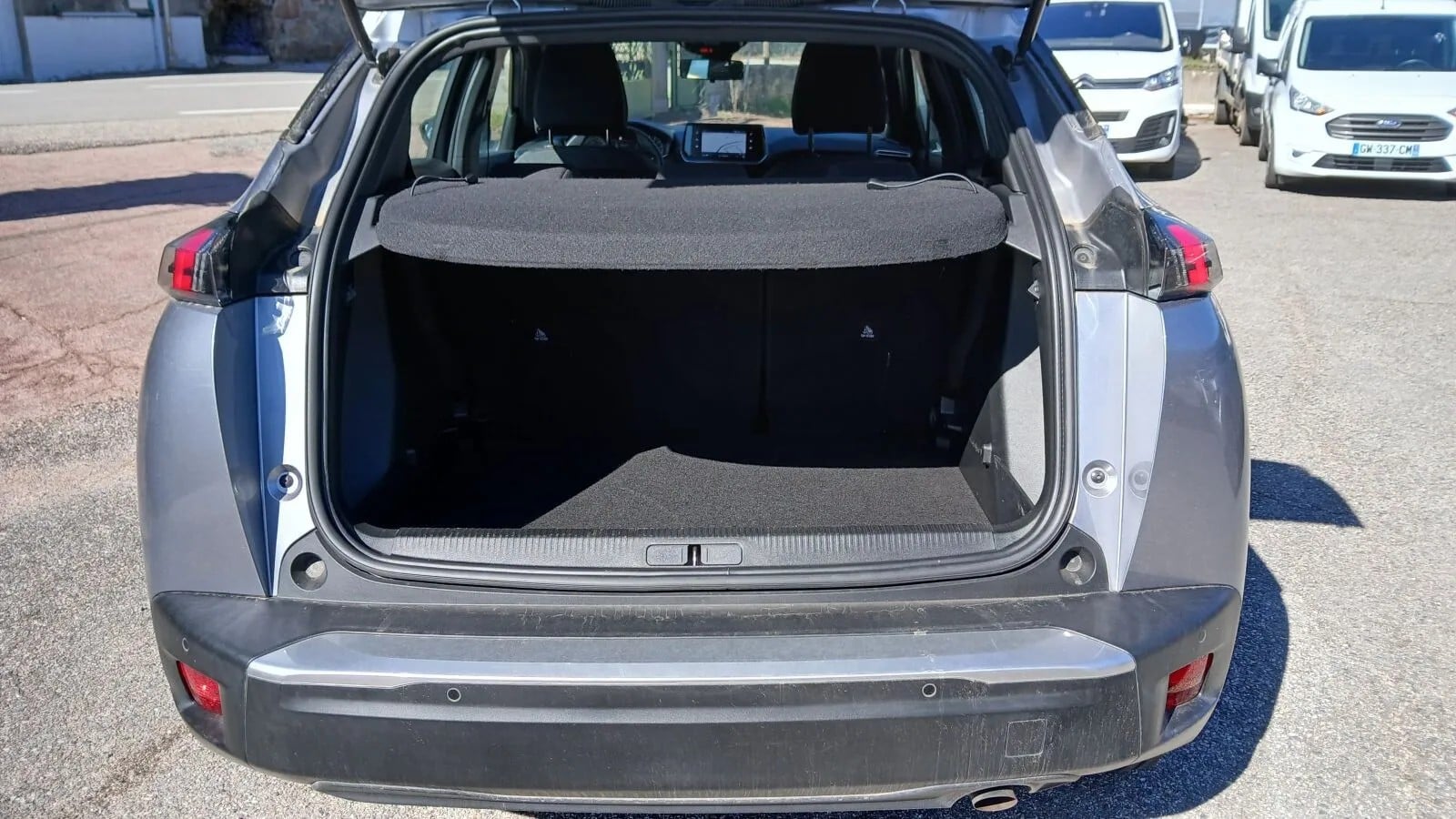 Peugeot 2008 avec Apple CarPlay
