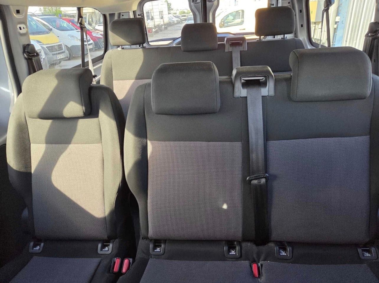 Toyota Proace Verso avec Accessible fauteuil roulant