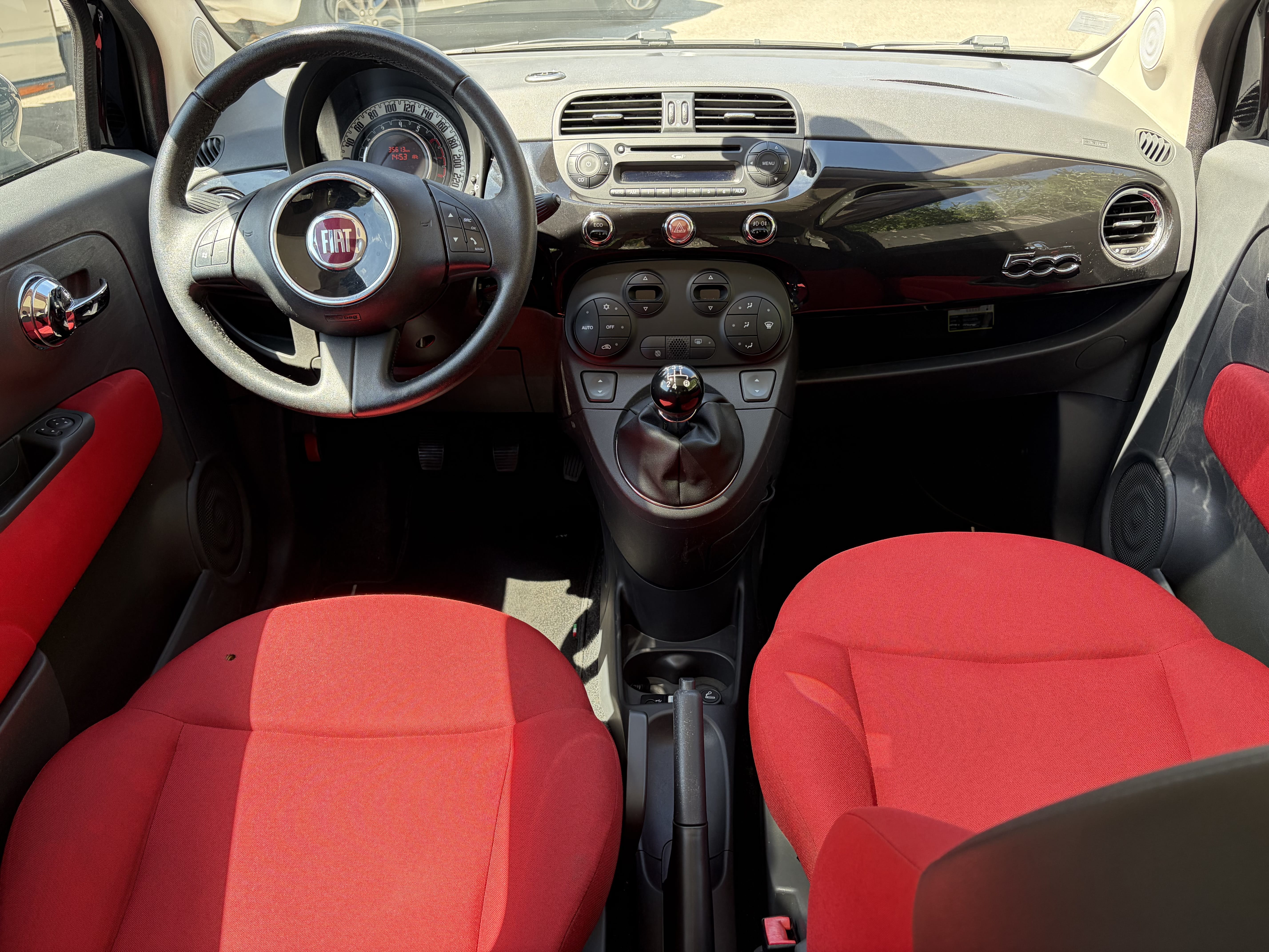 Fiat 500 met Autoradio