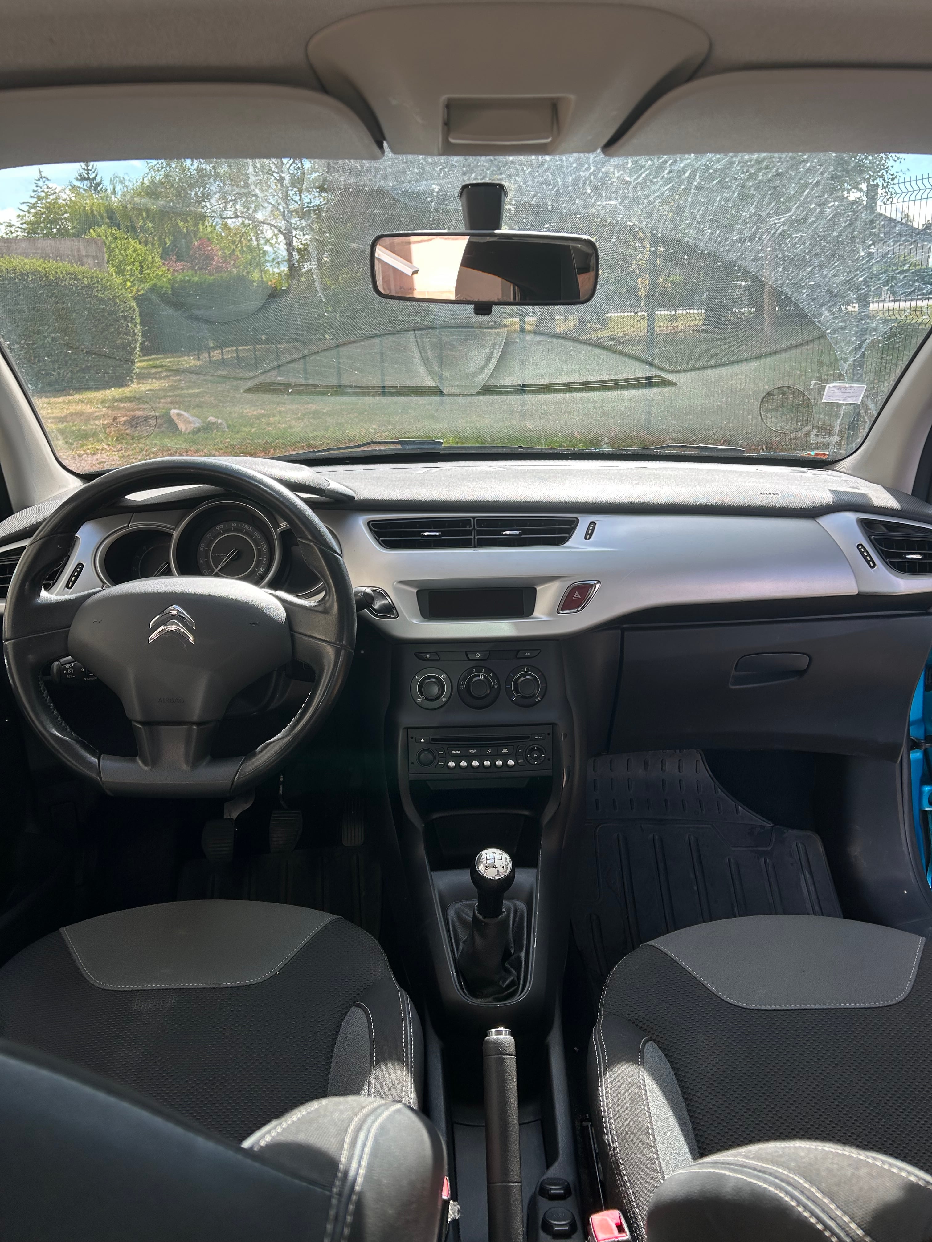 Citroen C3 avec Siège bébé