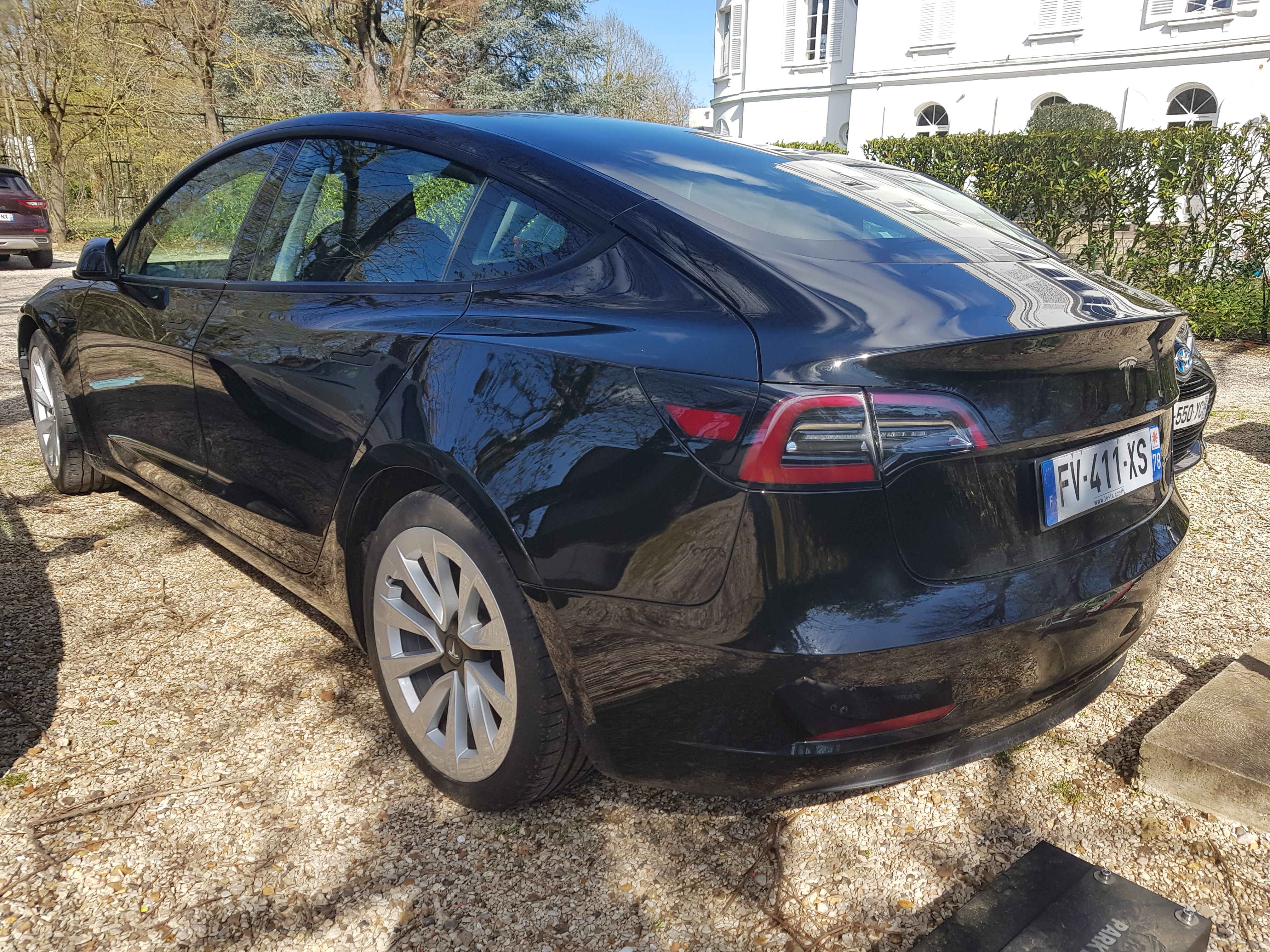 Tesla Model 3 Long Range avec Climatisation