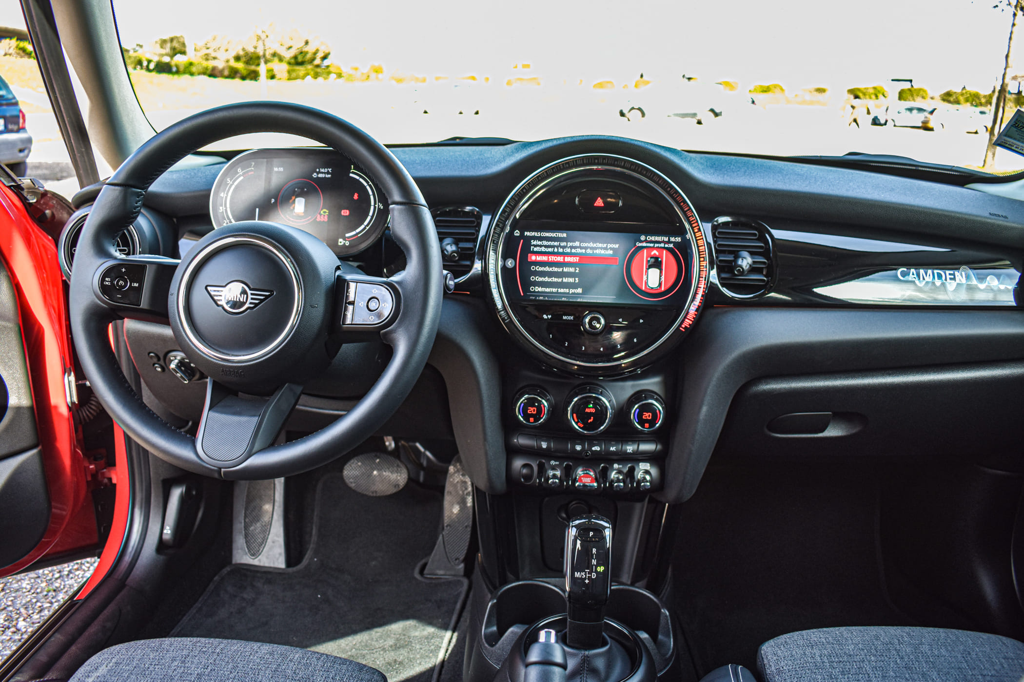 Mini One 5 Portes avec GPS