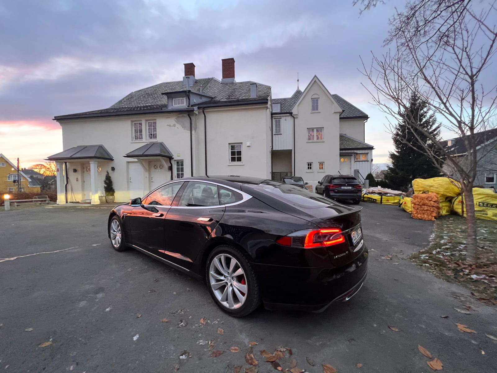Tesla Model S 85 med GPS