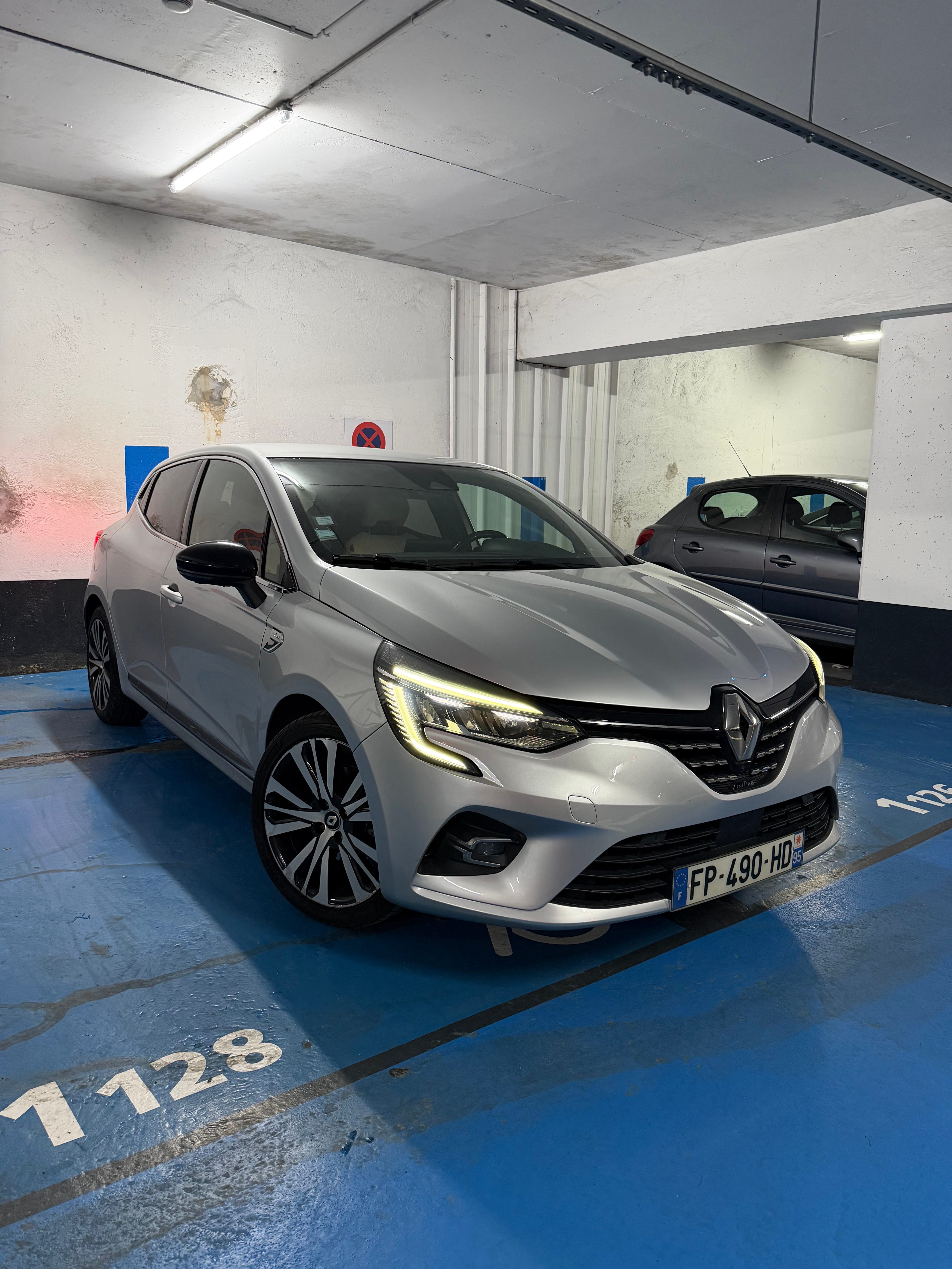 Renault Clio avec Climatisation