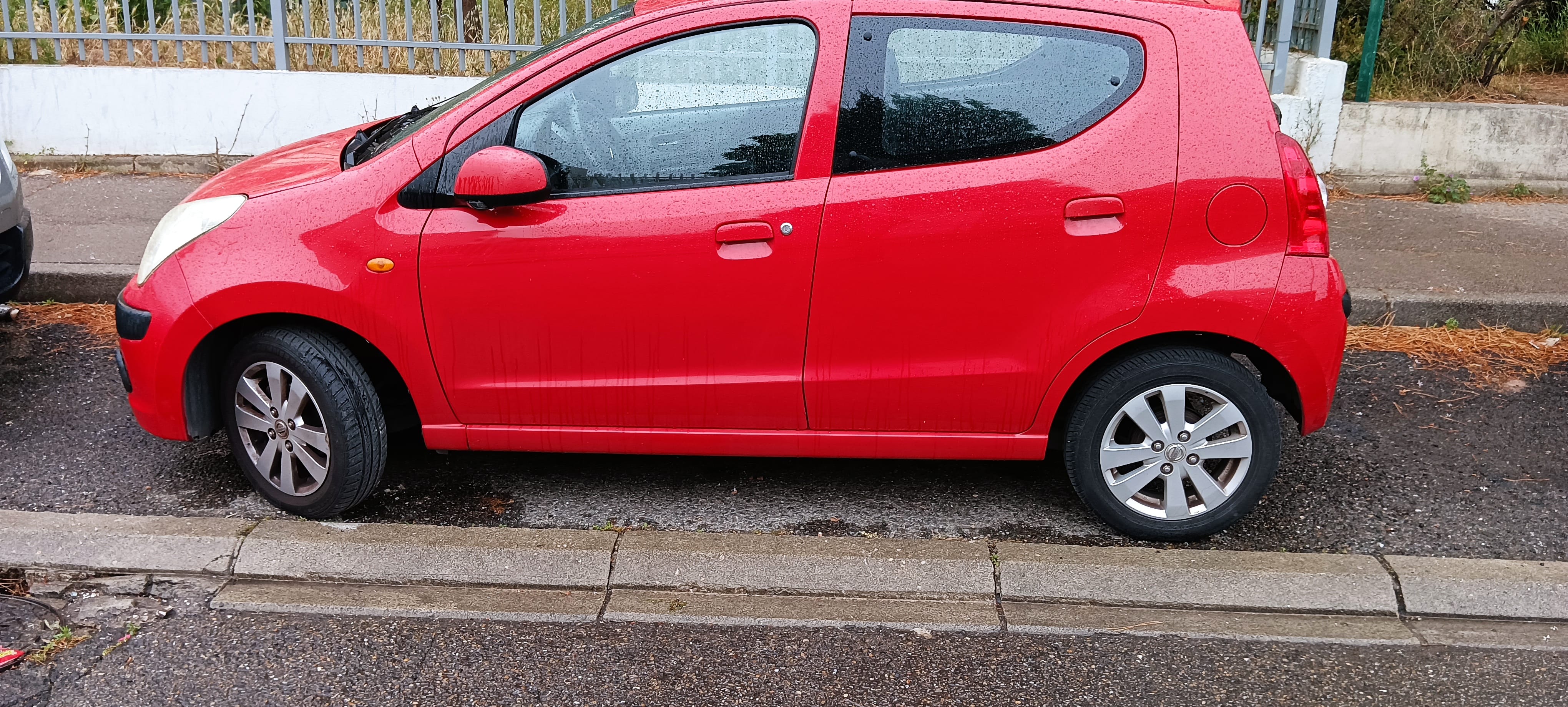 Nissan Pixo avec Climatisation