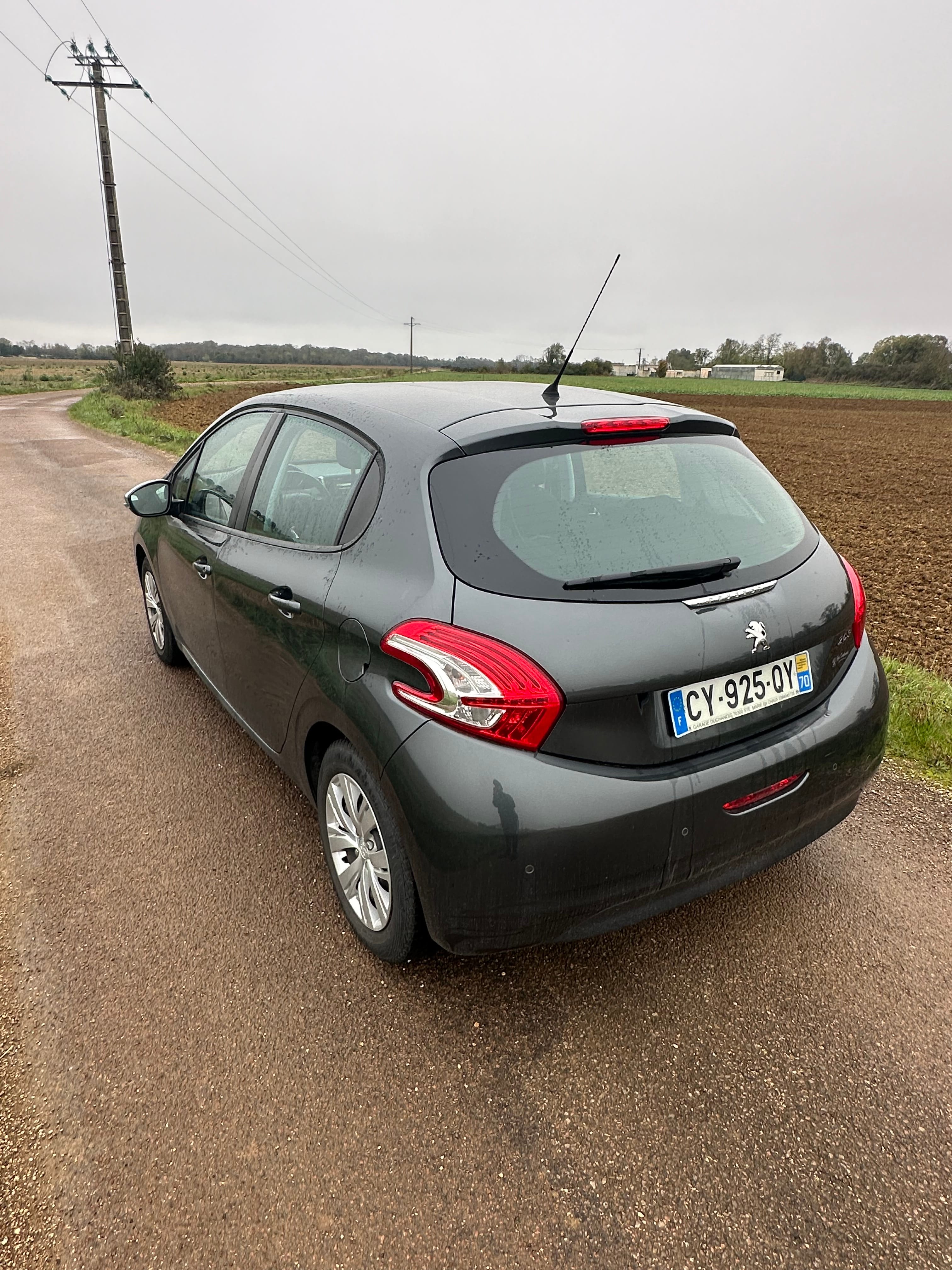 Peugeot 208 GARE SNCF