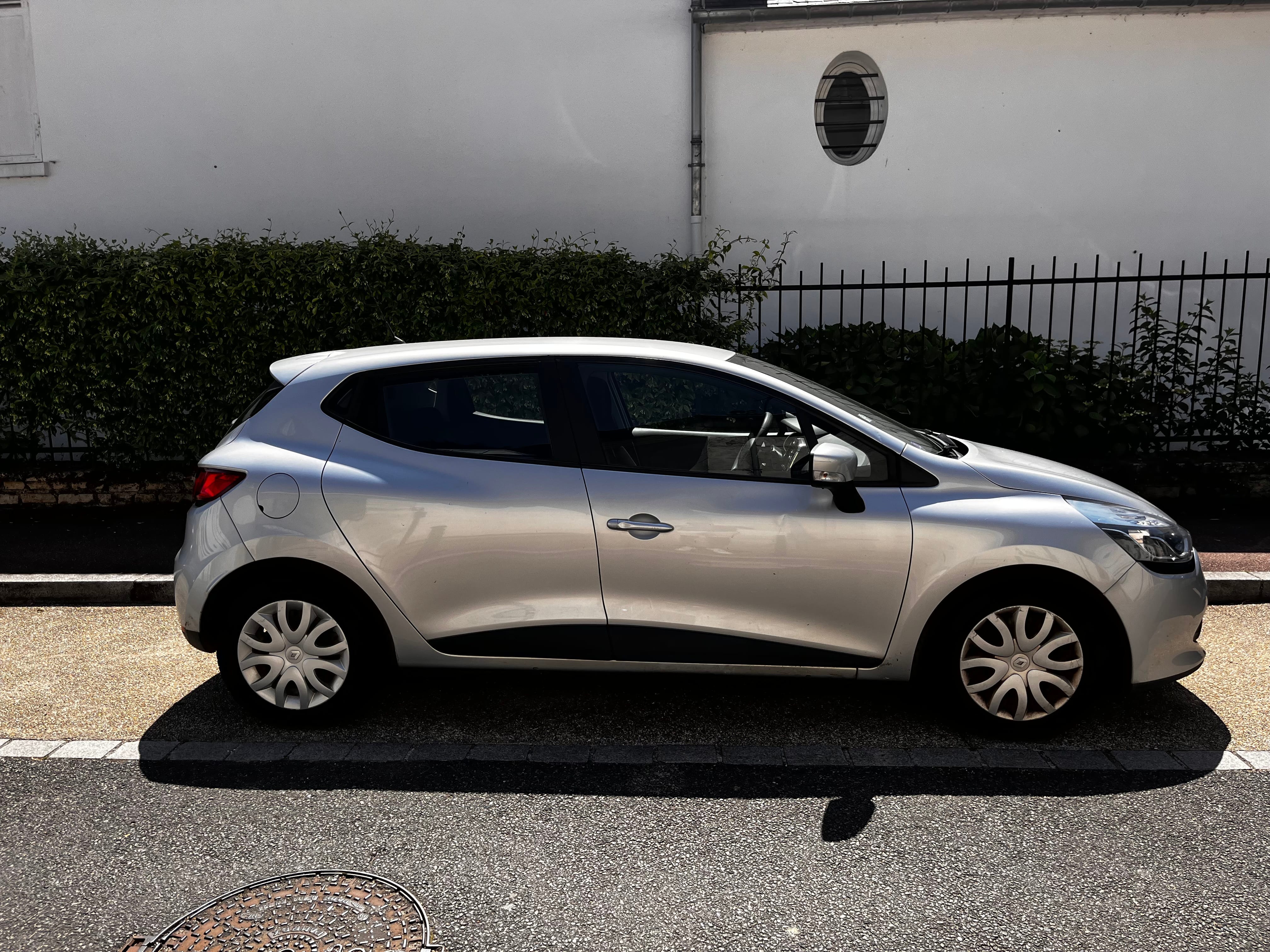 Renault Clio avec Climatisation