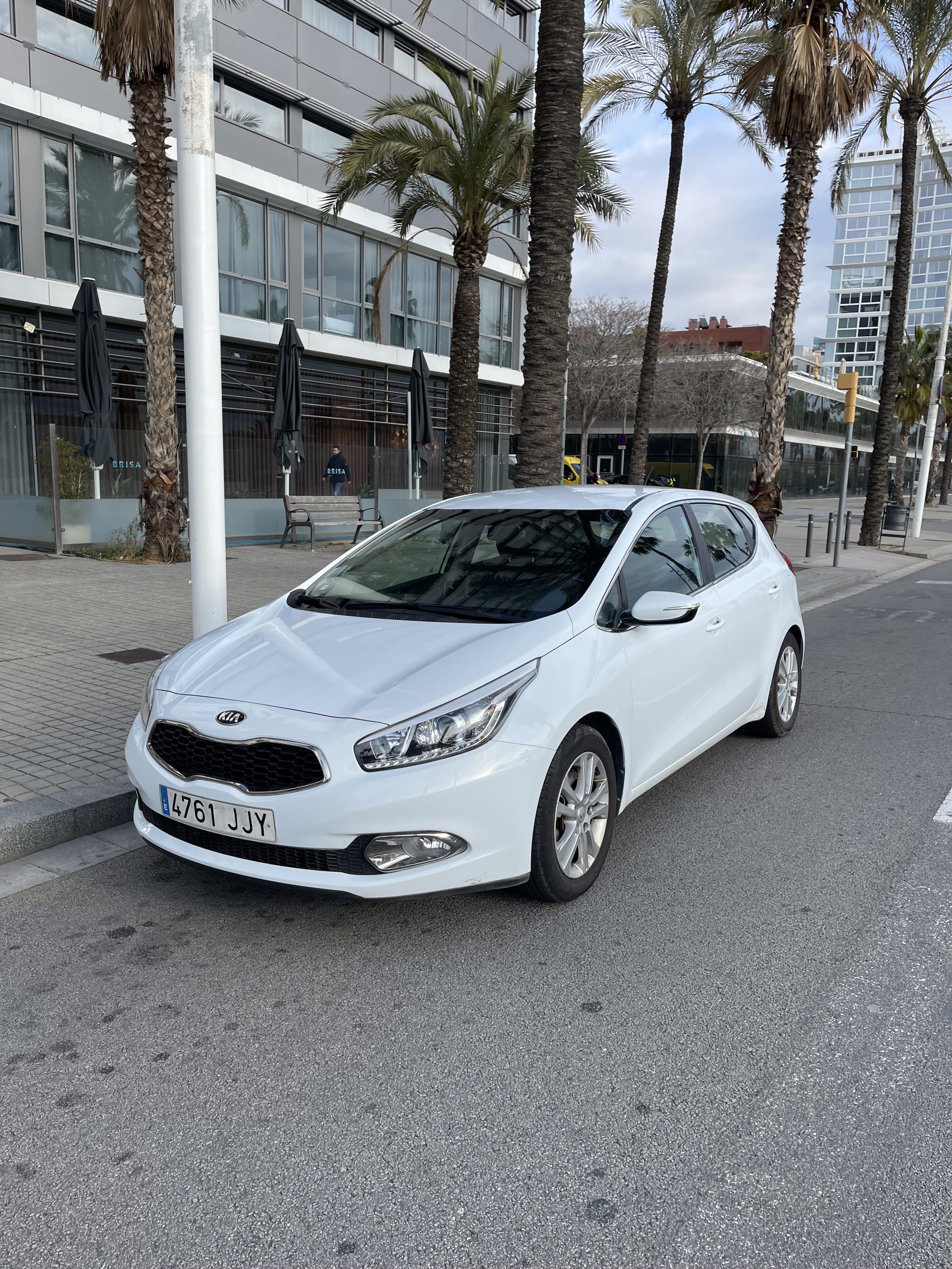 Kia Cee'd, 2015, Gasolina 95