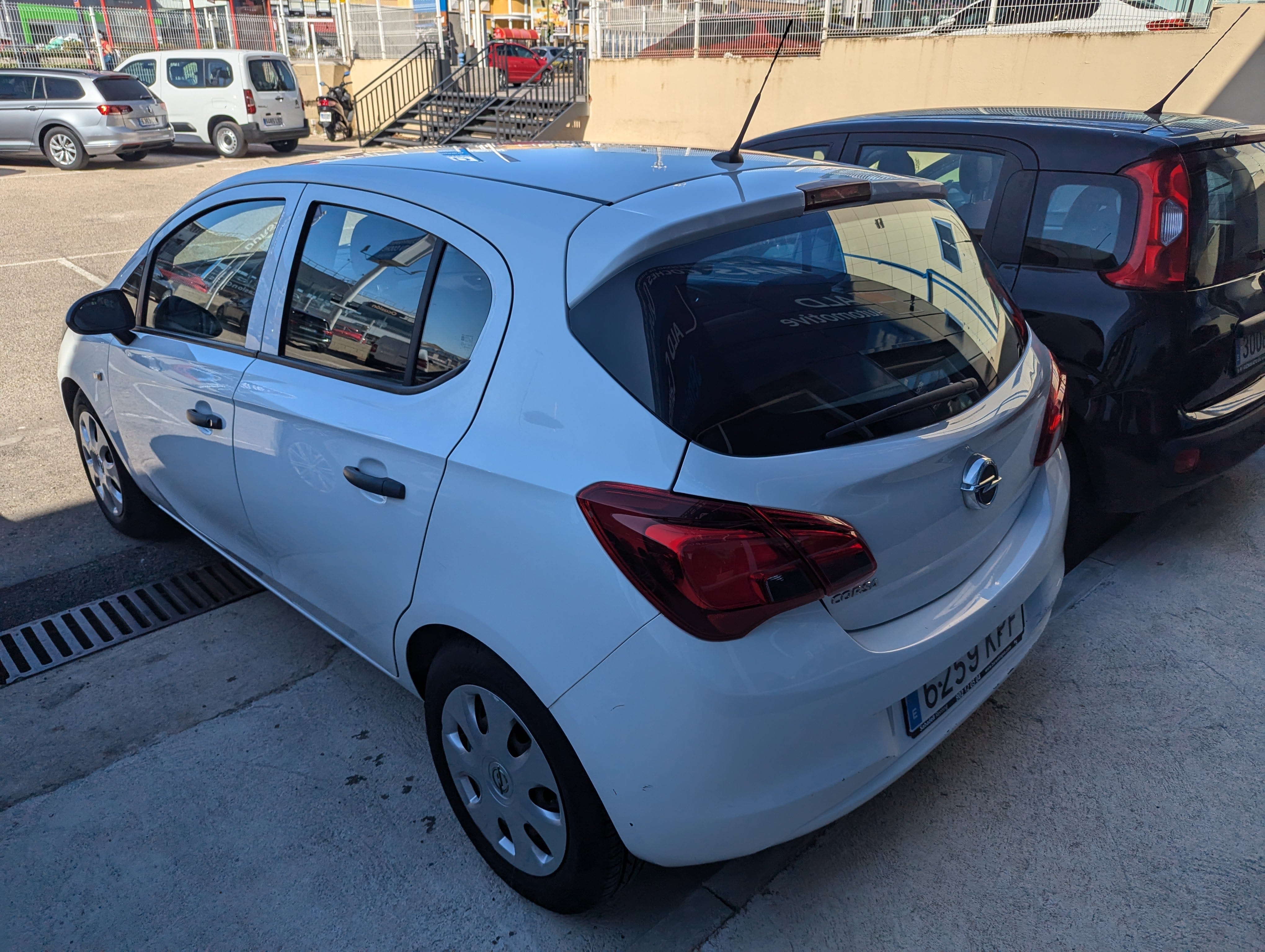 Opel Corsa con Control de velocidad