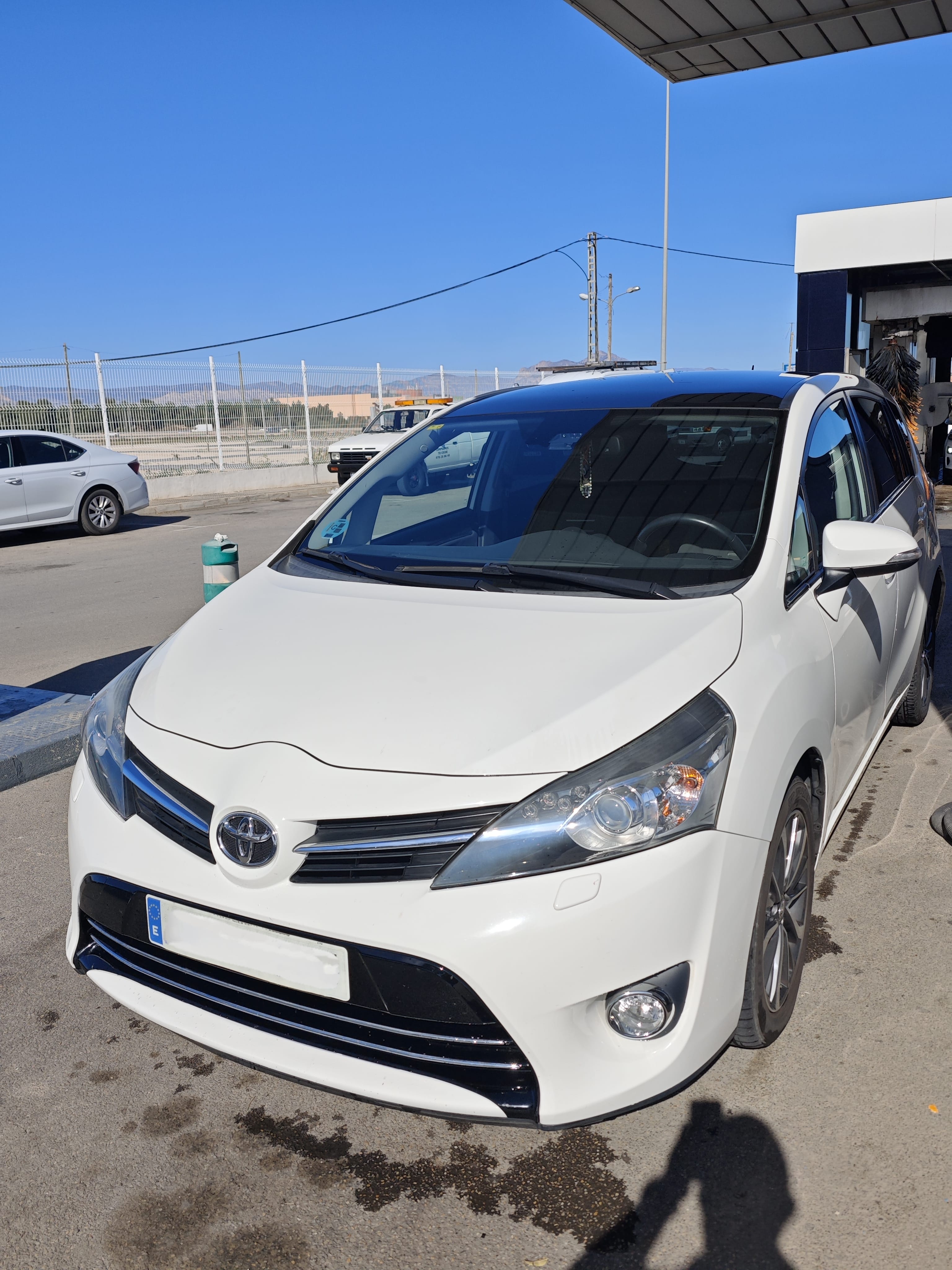 Toyota Verso, 2016, Gasolina 95, automatique, 7 places