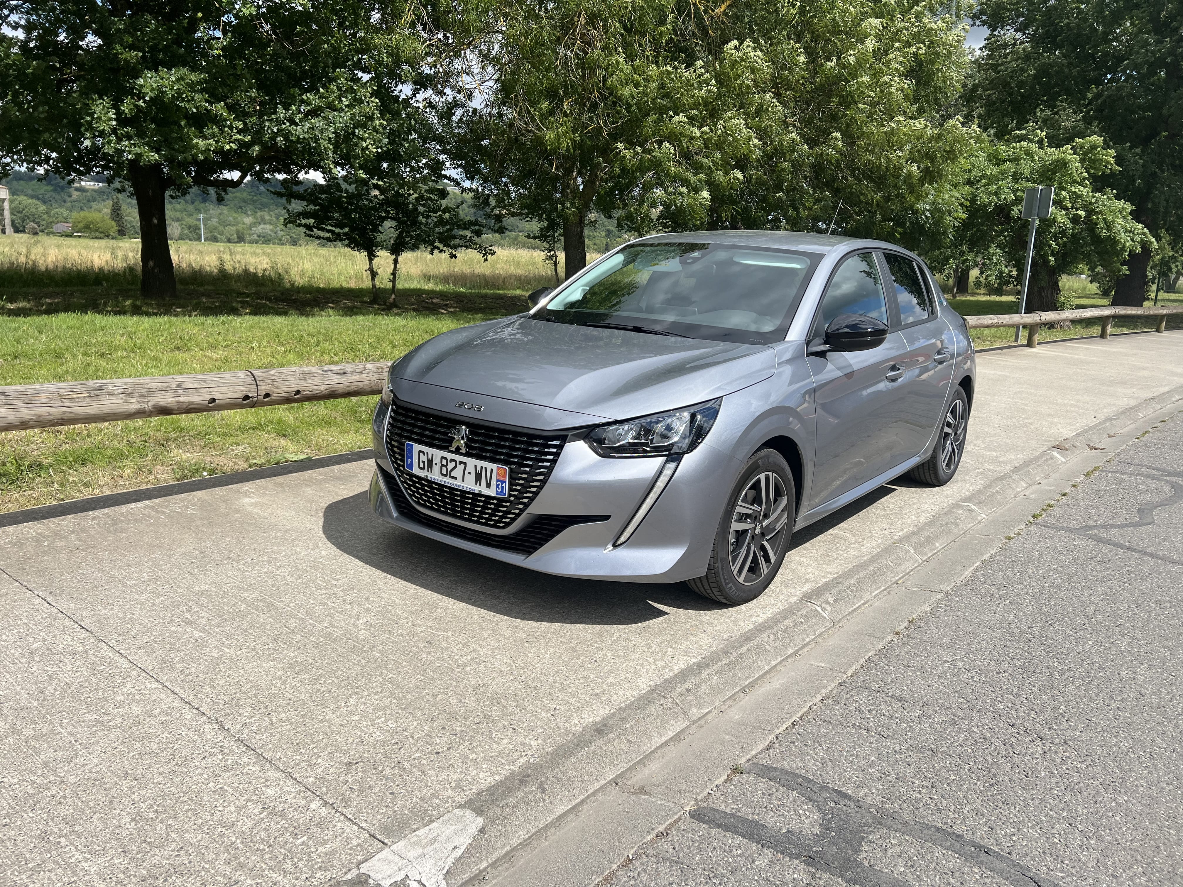 Peugeot 208, 2024, Essence 95, automatique