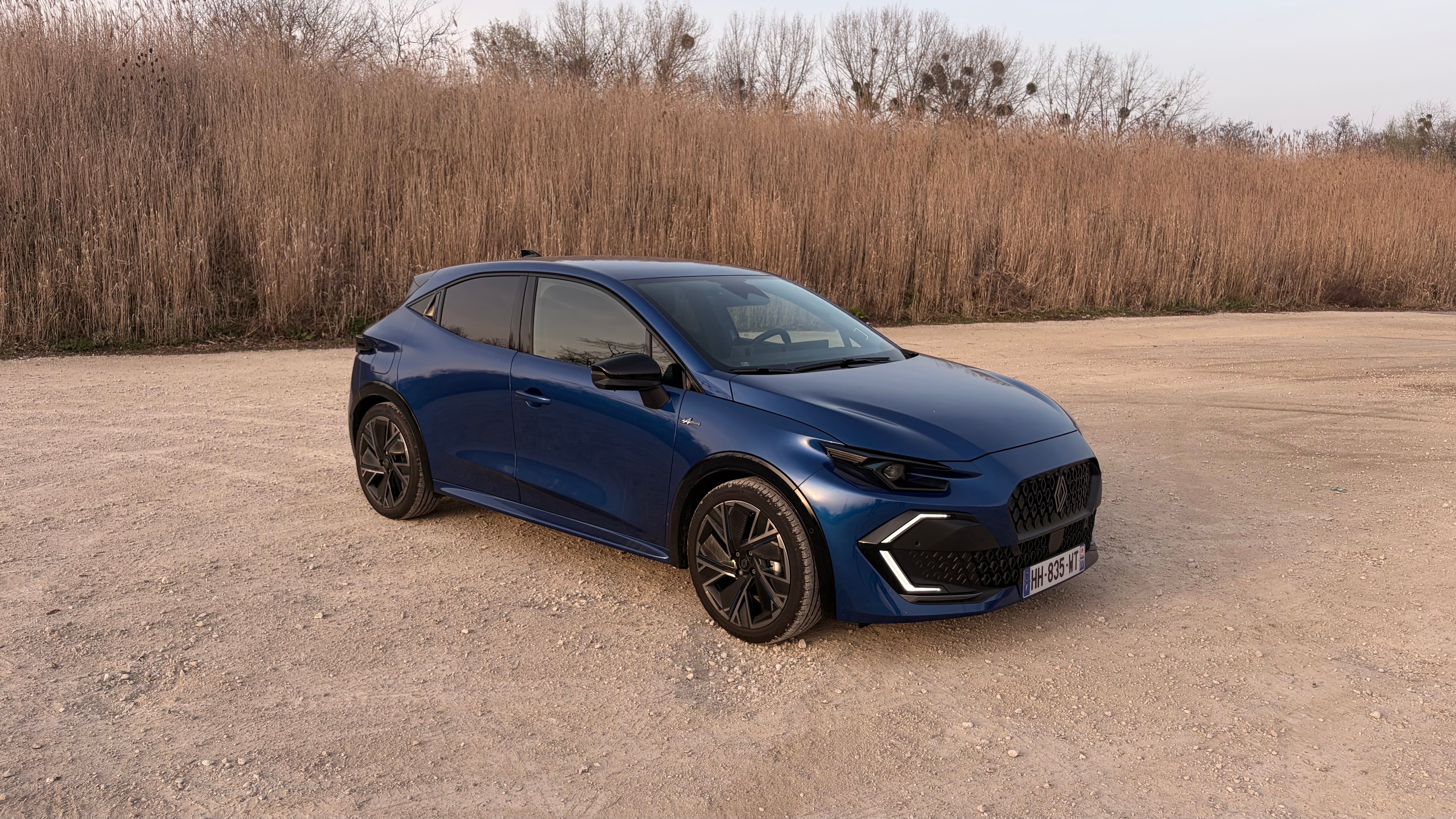 Renault Clio 6 Esprit Alpine, 2026, Essence 95 / Électrique (hybride), automatique