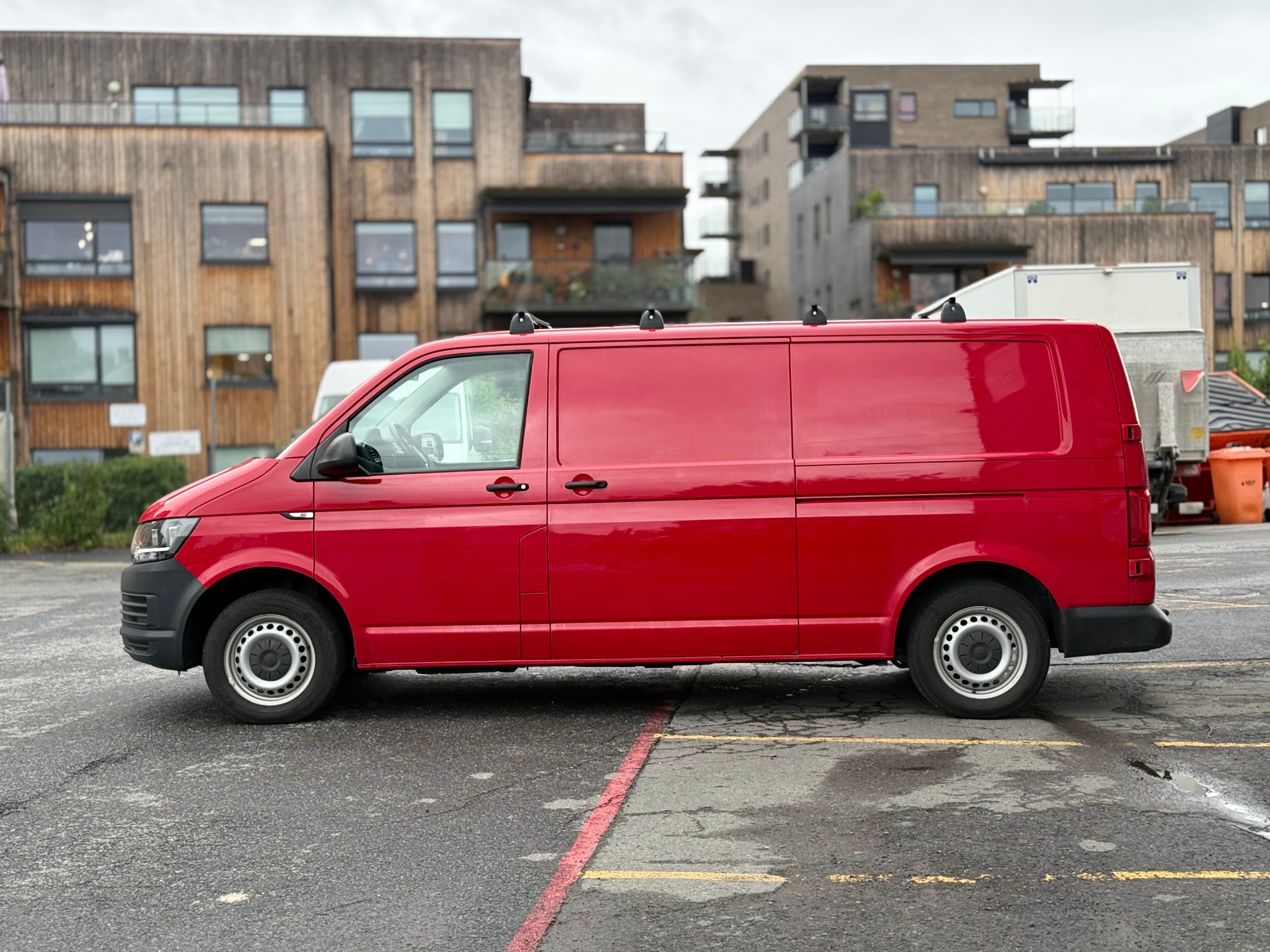 Volkswagen Transporter 2.0 TDi mit Klimaanlage