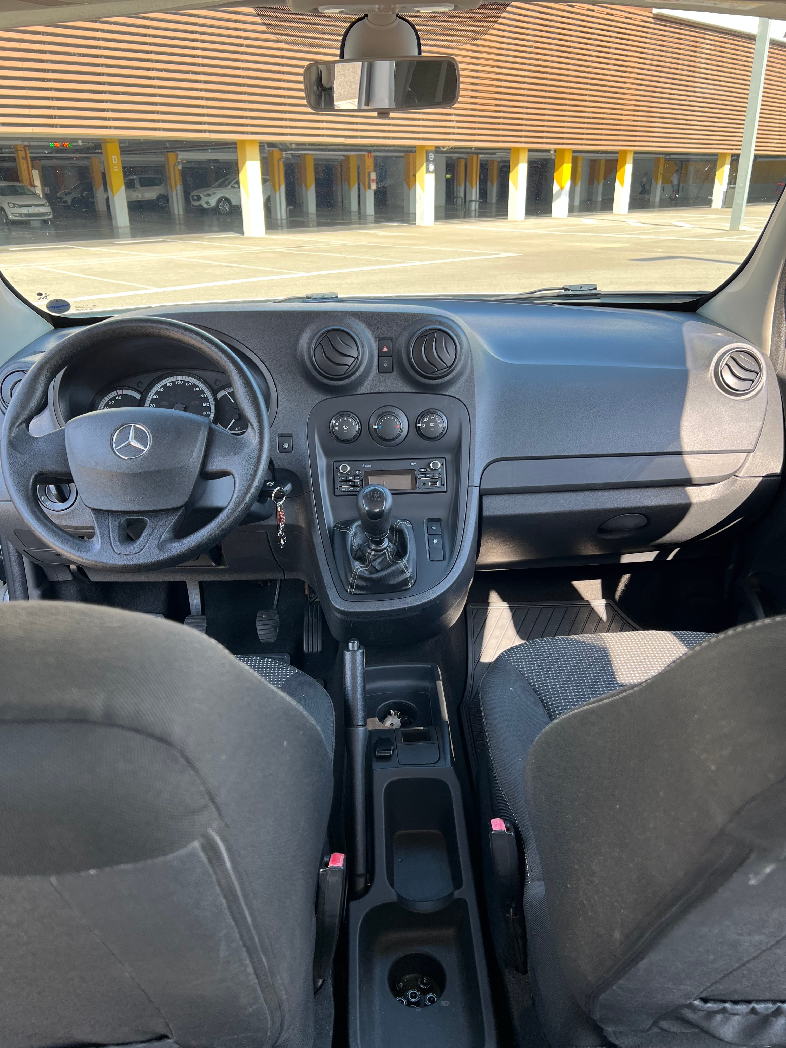 Mercedes-Benz Citan con Puertos de carga USB