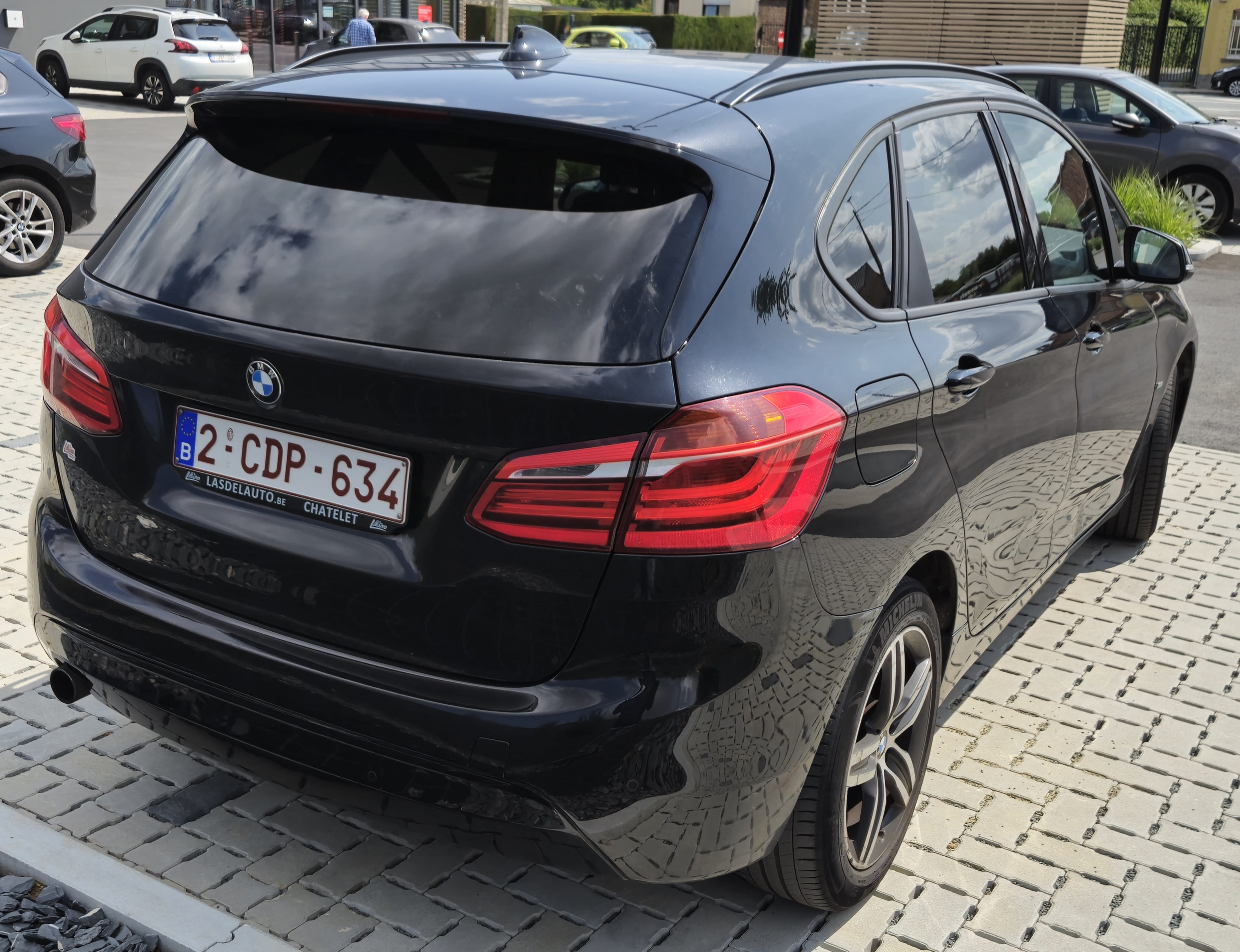 BMW Série 2 Active Tourer avec GPS