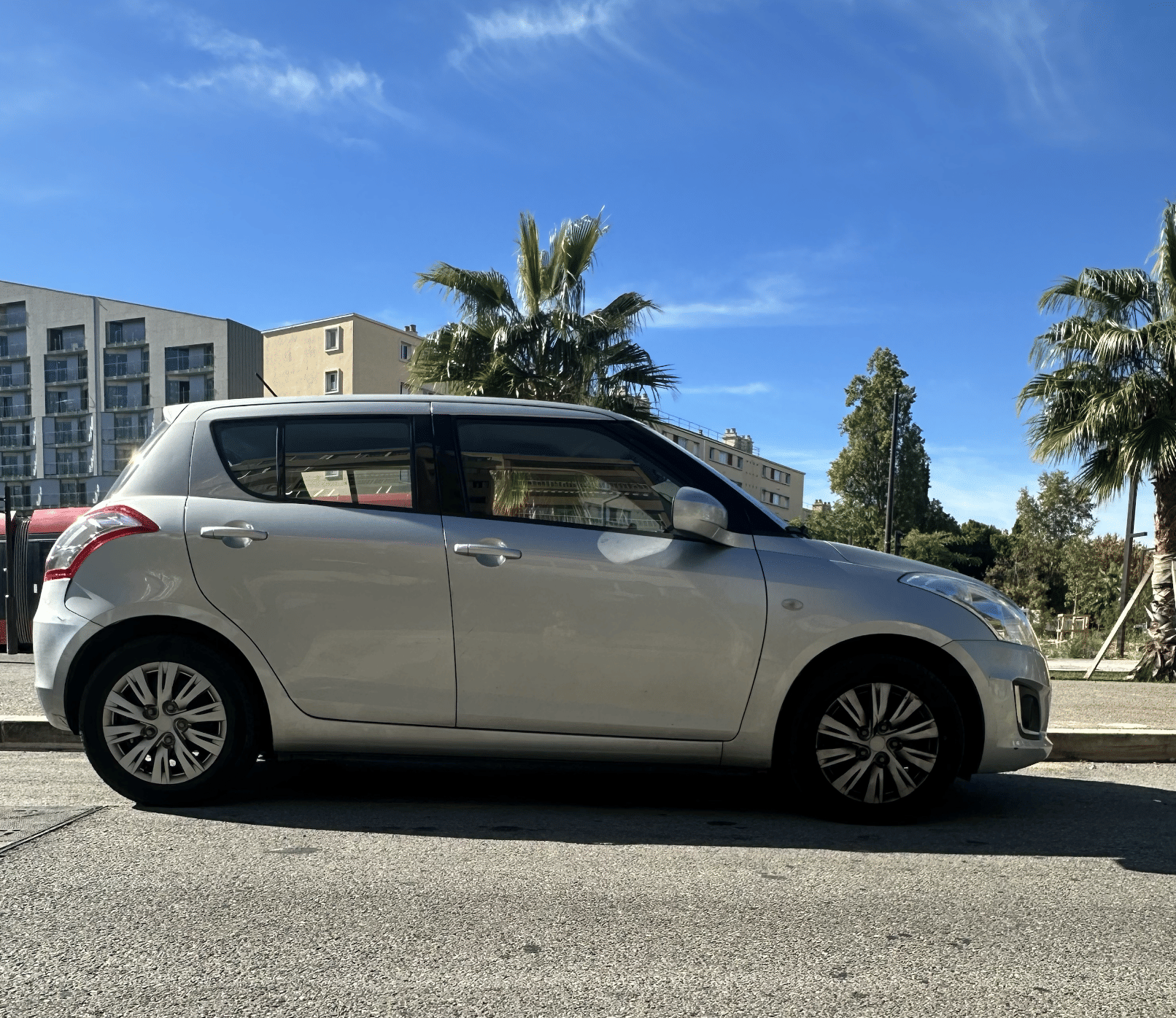Suzuki Swift avec Climatisation