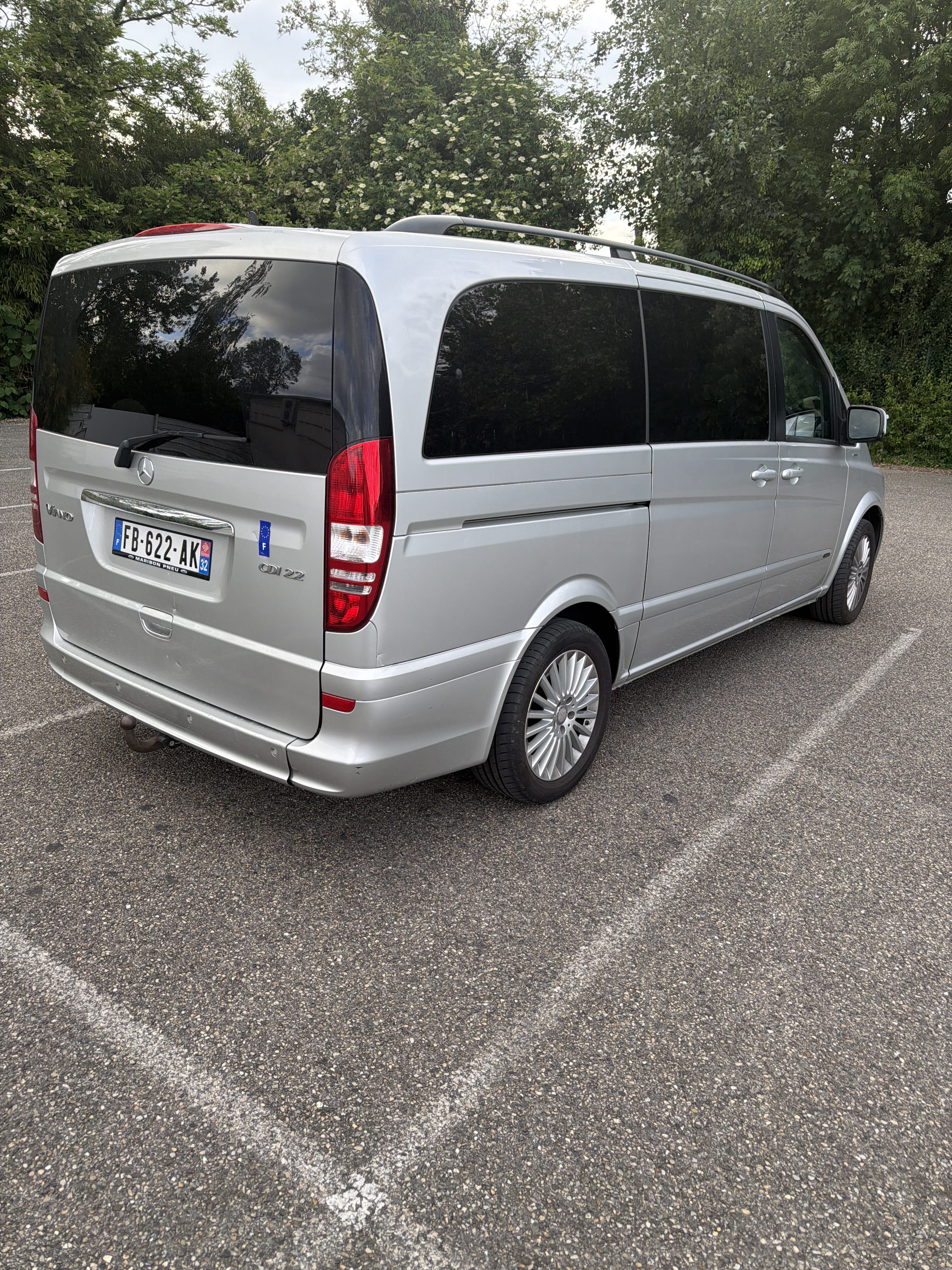 Mercedes-Benz Viano avec GPS