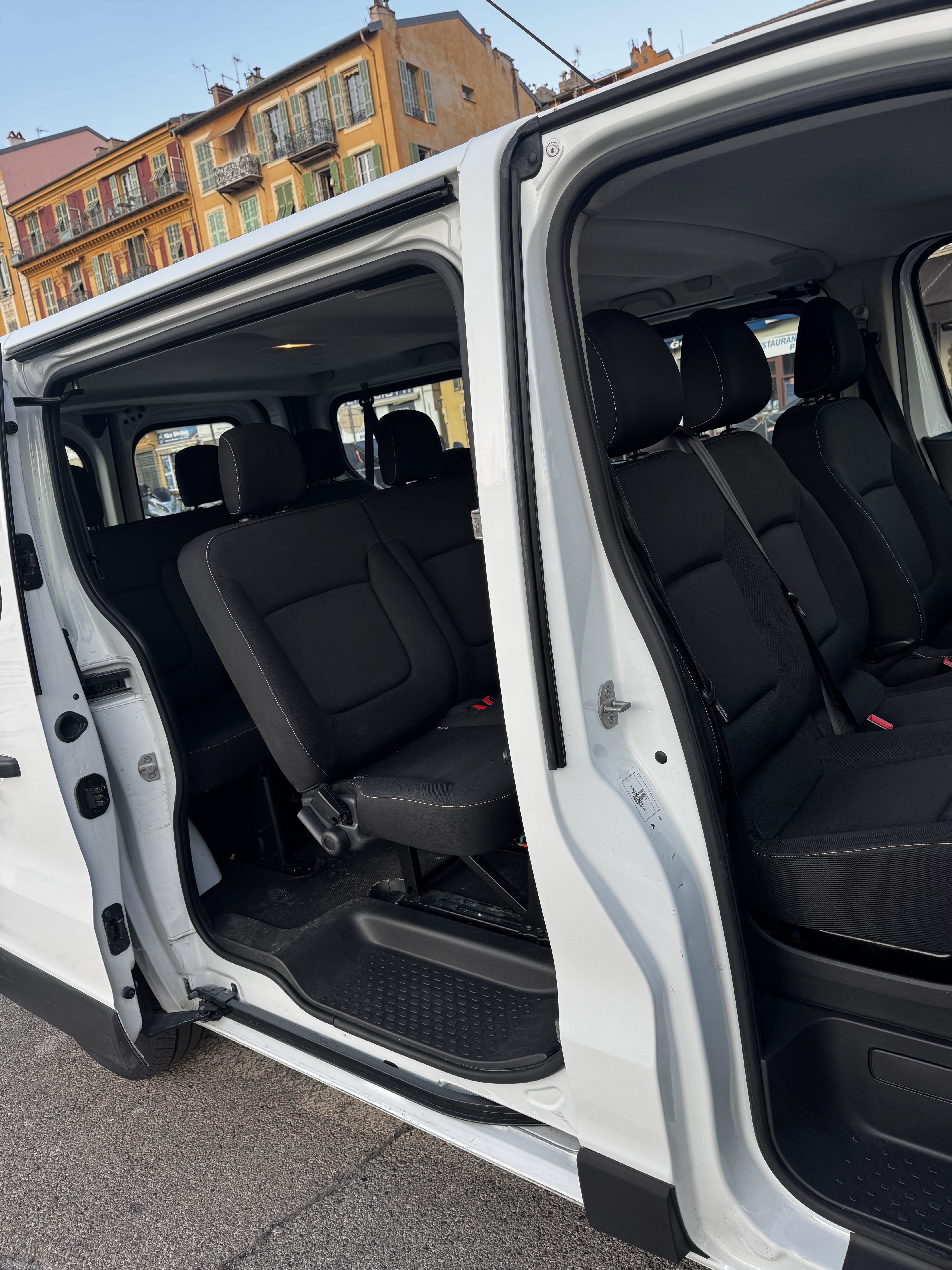 Renault Trafic Passenger avec Audio Bluetooth