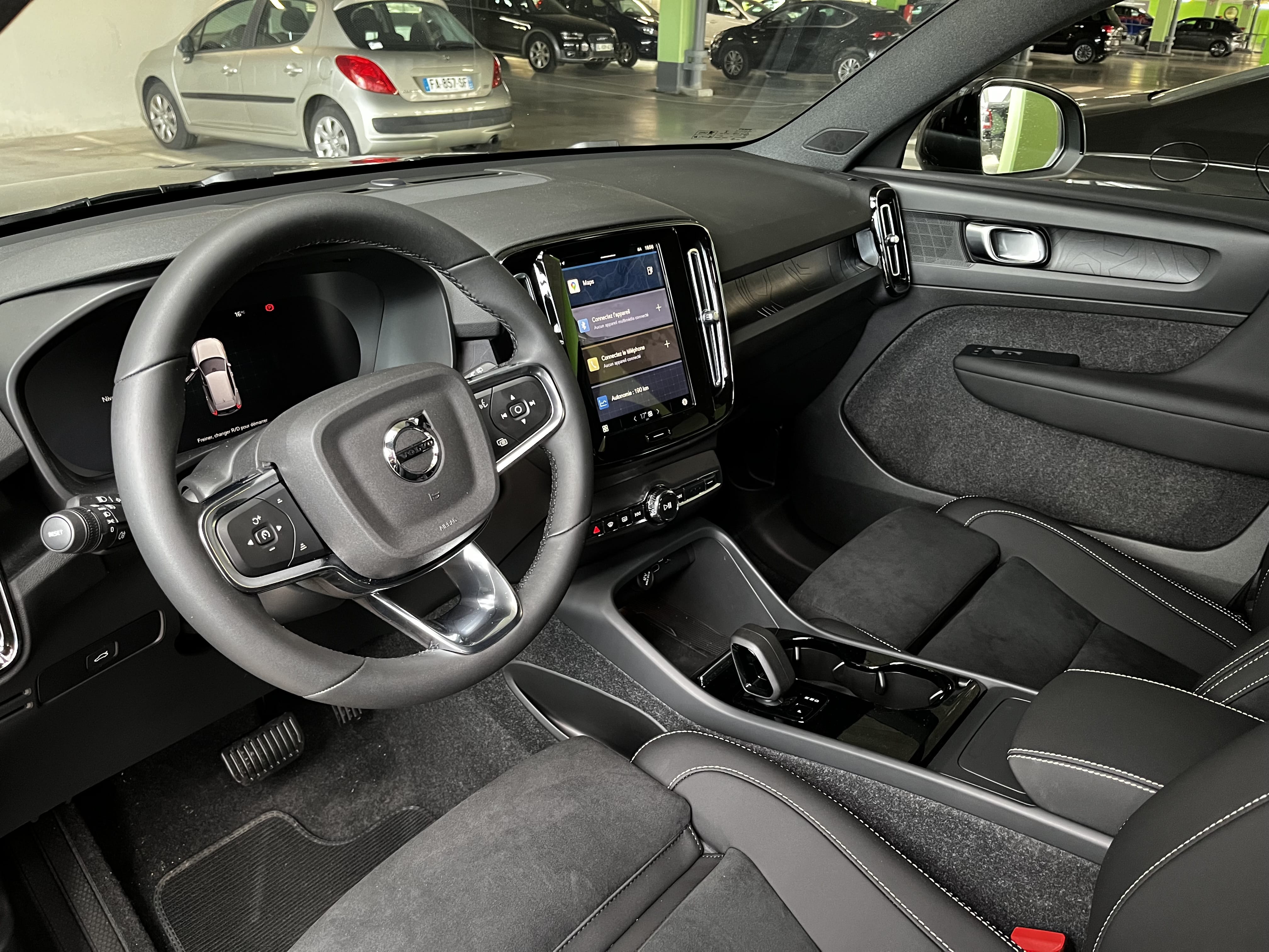 Volvo XC40 Electrique avec GPS