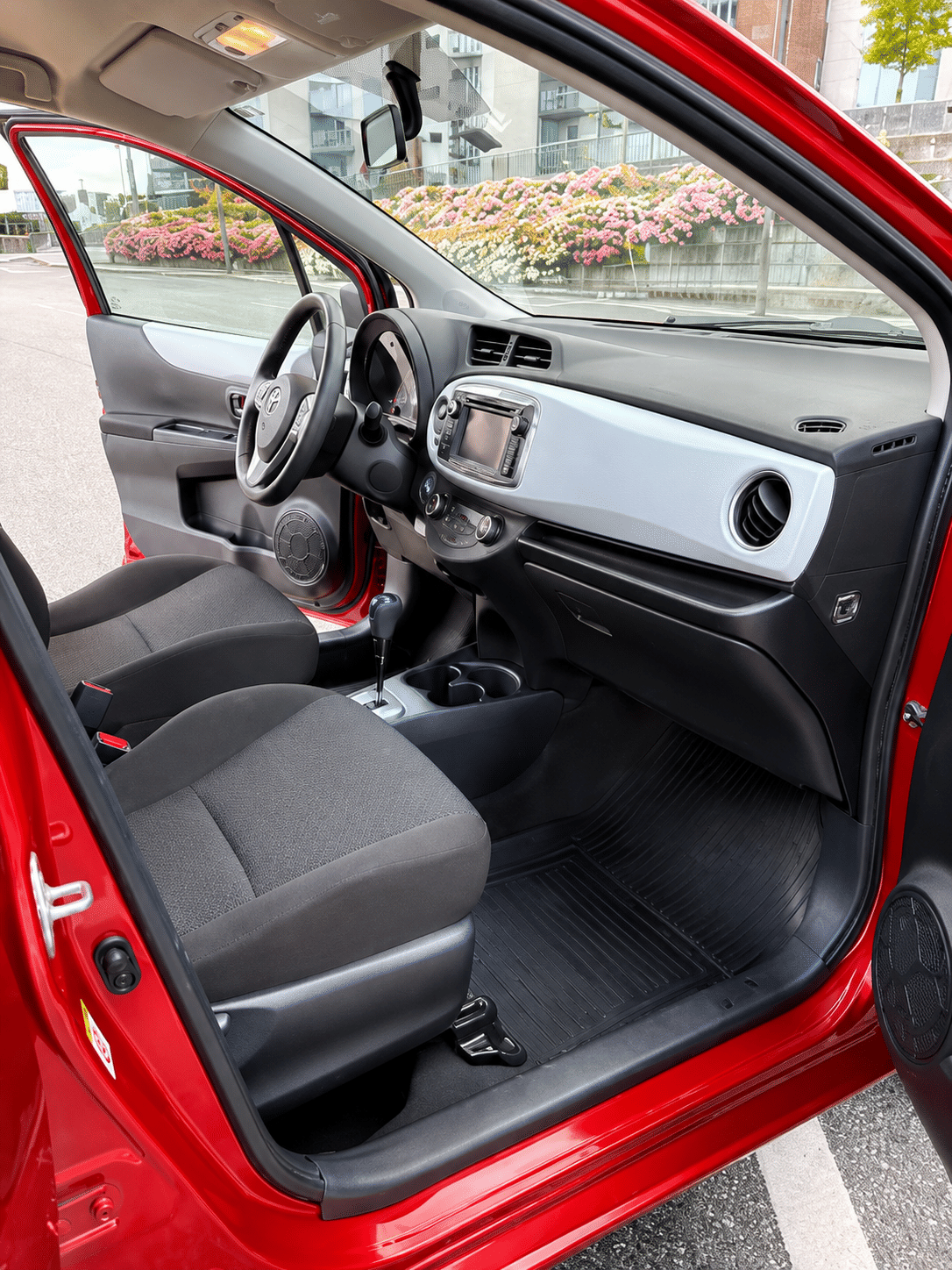Toyota Yaris, 2013, Blyfri 95, automatisk