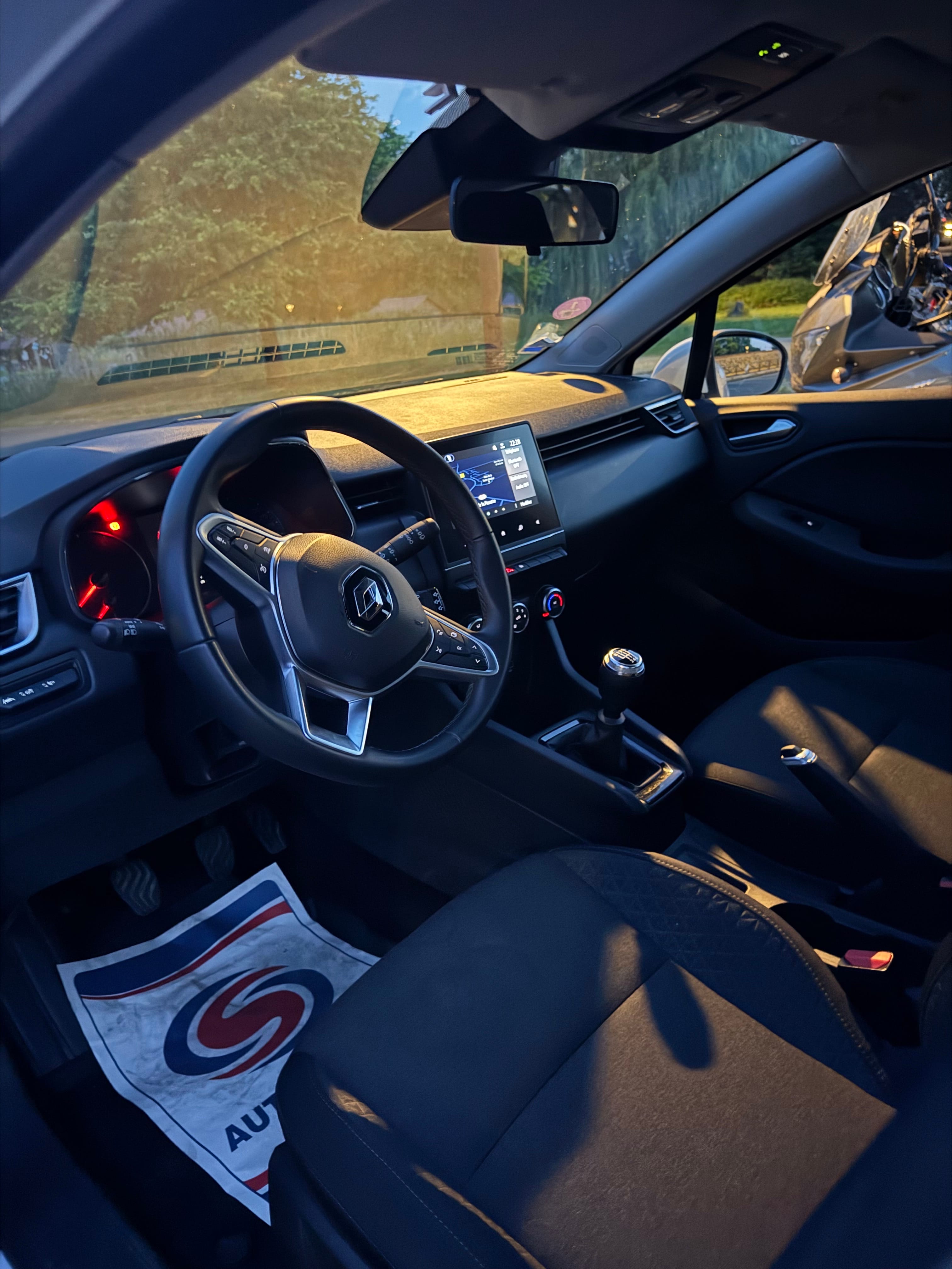 Renault Clio 5 avec GPS
